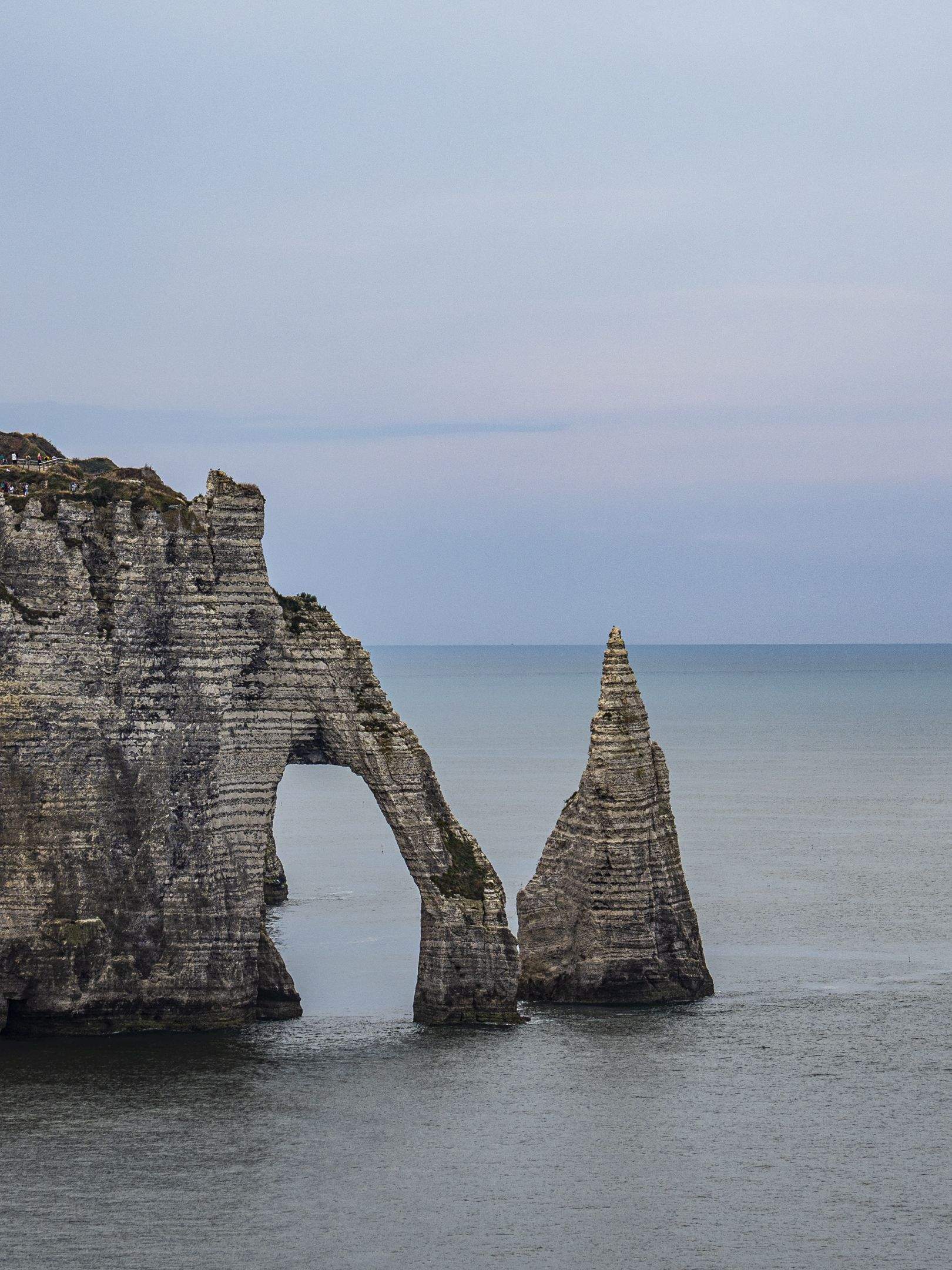 Regals mil·lenaris · Penyasegats d'Etretat, Normadia, França FOTO: Santi Fort