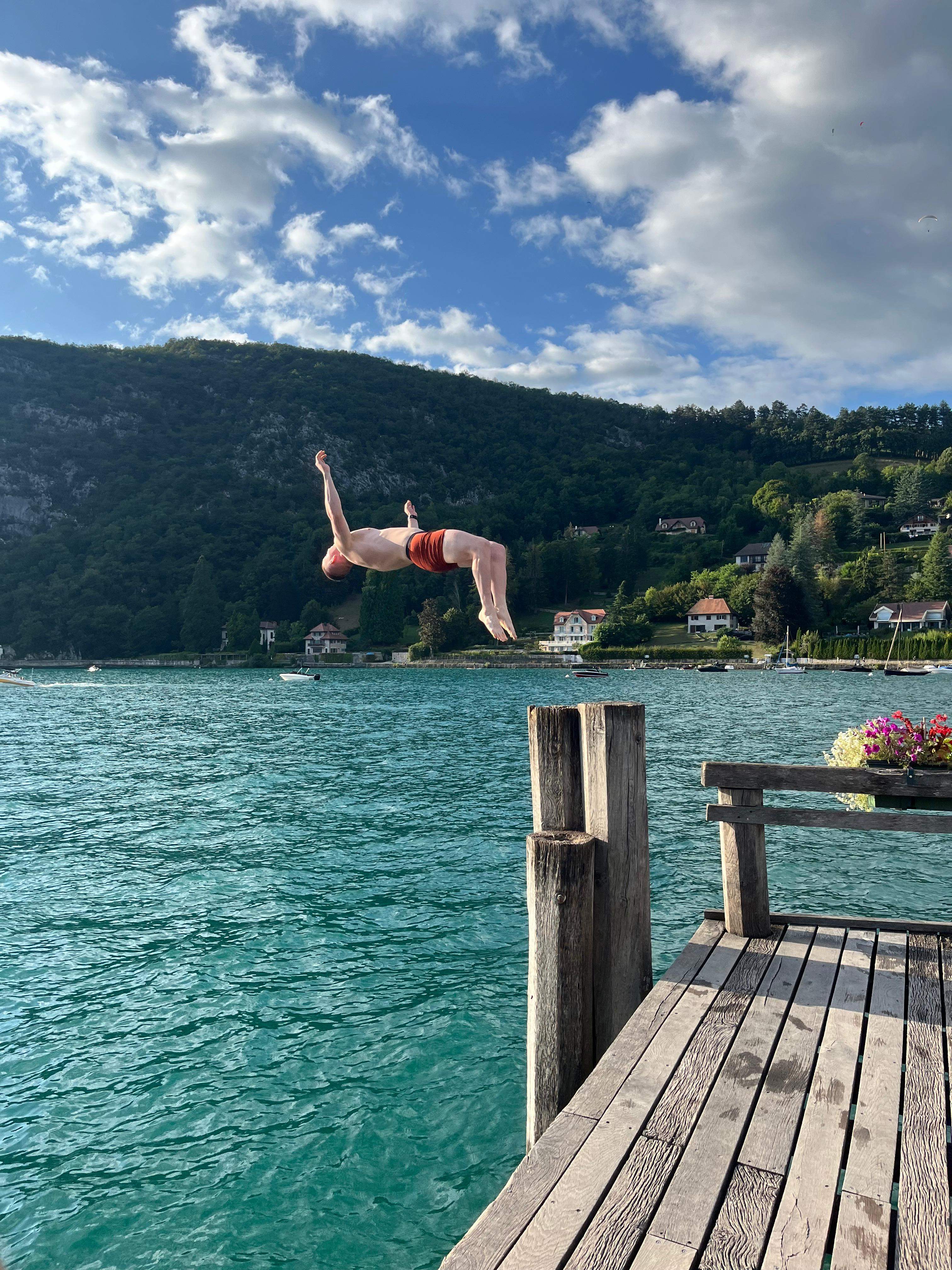 Salt al llac · Talloires, llac d'Annecy FOTO: Francesc Sambró Olivella