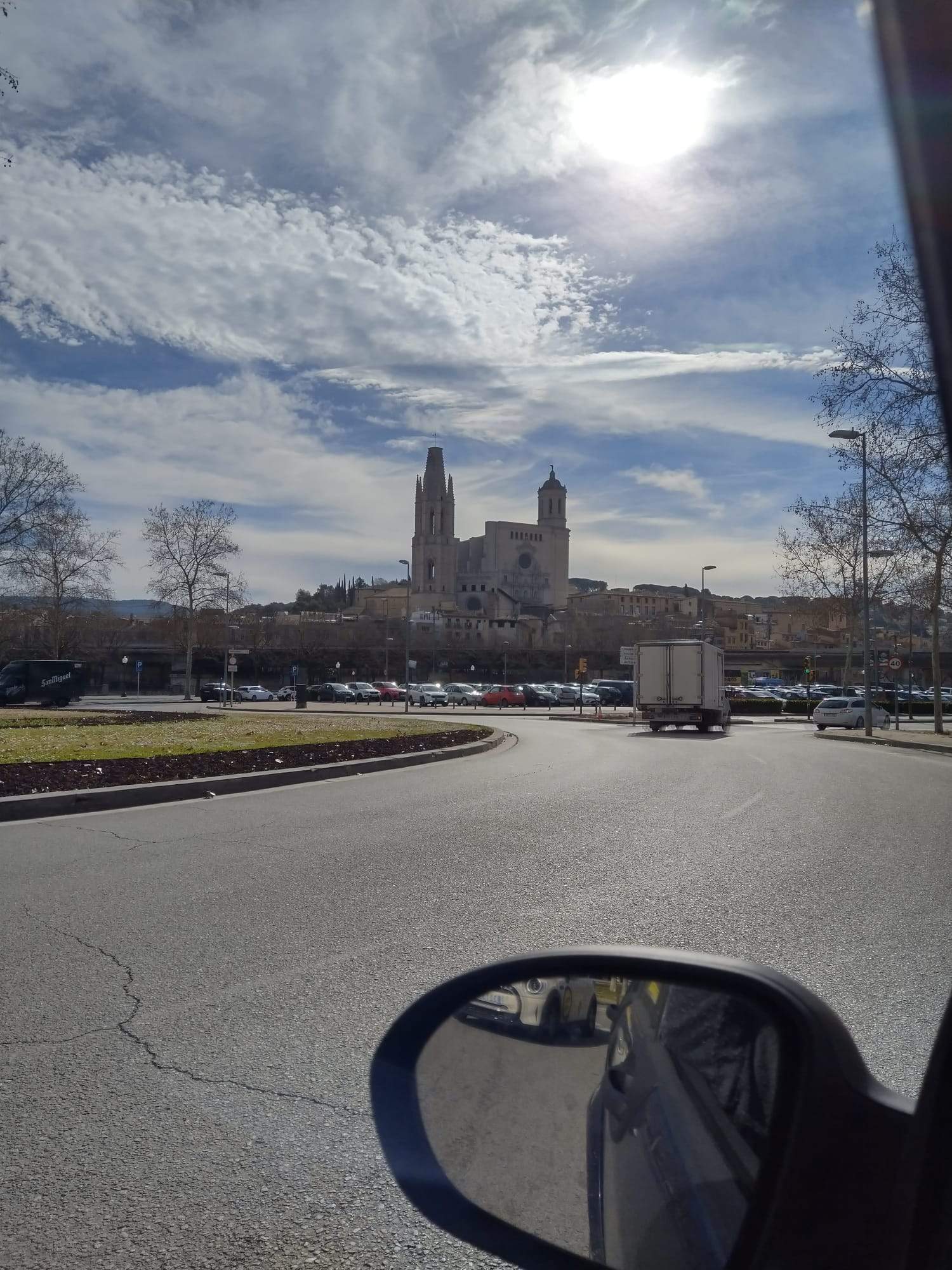 Desde el cotxe · Girona FOTO: Francesc Carles Rodríguez Garrofè 