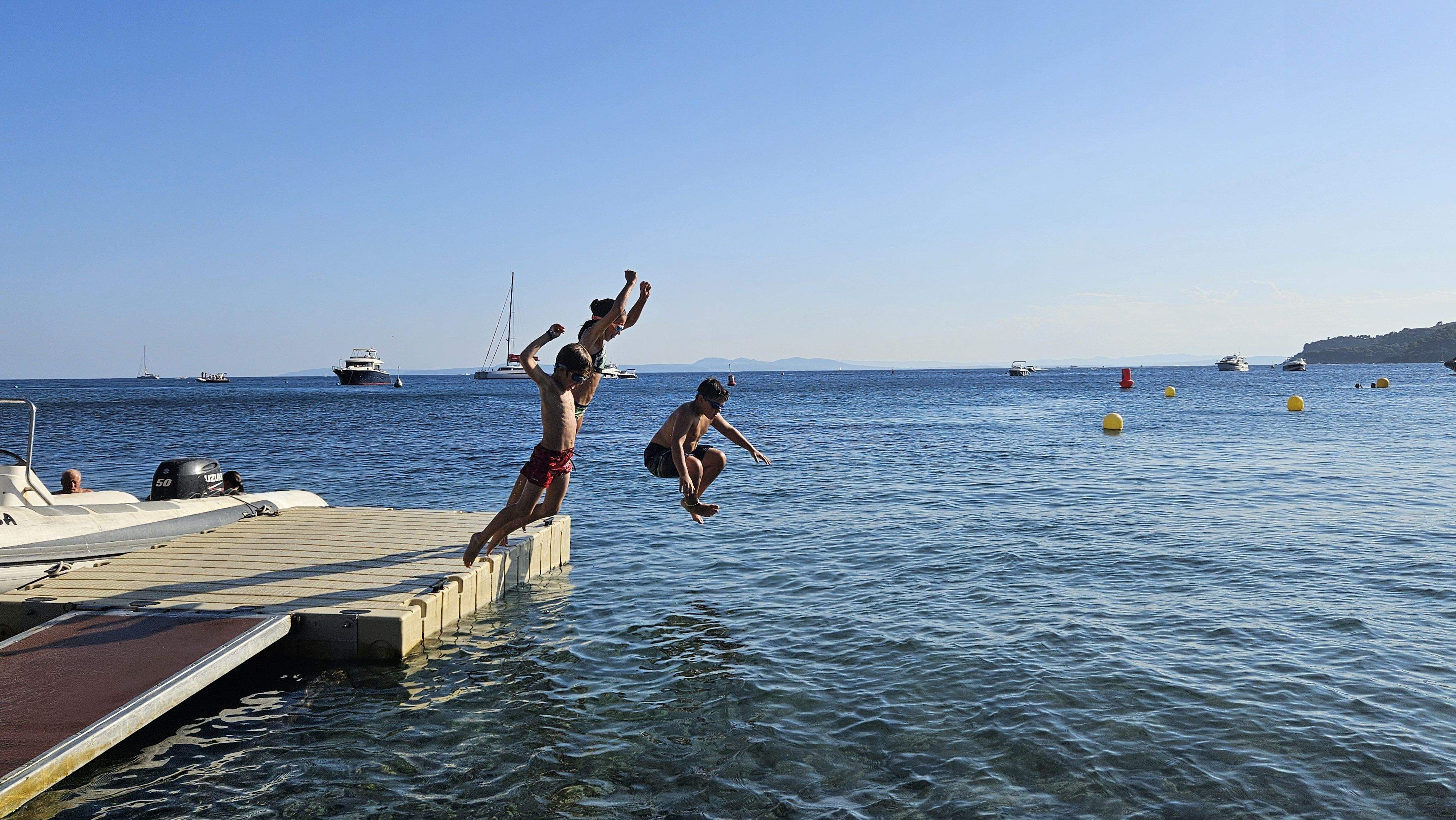 Jump! · Cala Pelosa, Roses FOTO: Marcel Palagós Colomé