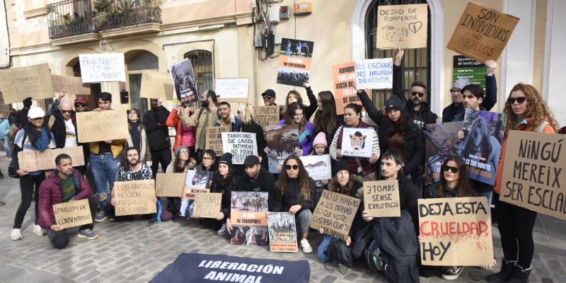 Protesta animalista FOTO: Bernat Millet (TOT)