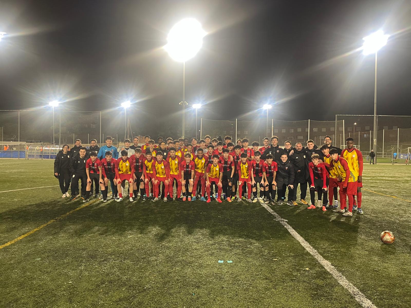 Jugadors del Sant Cugat i de la selecció catalana. FOTO: Sant Cugat FC