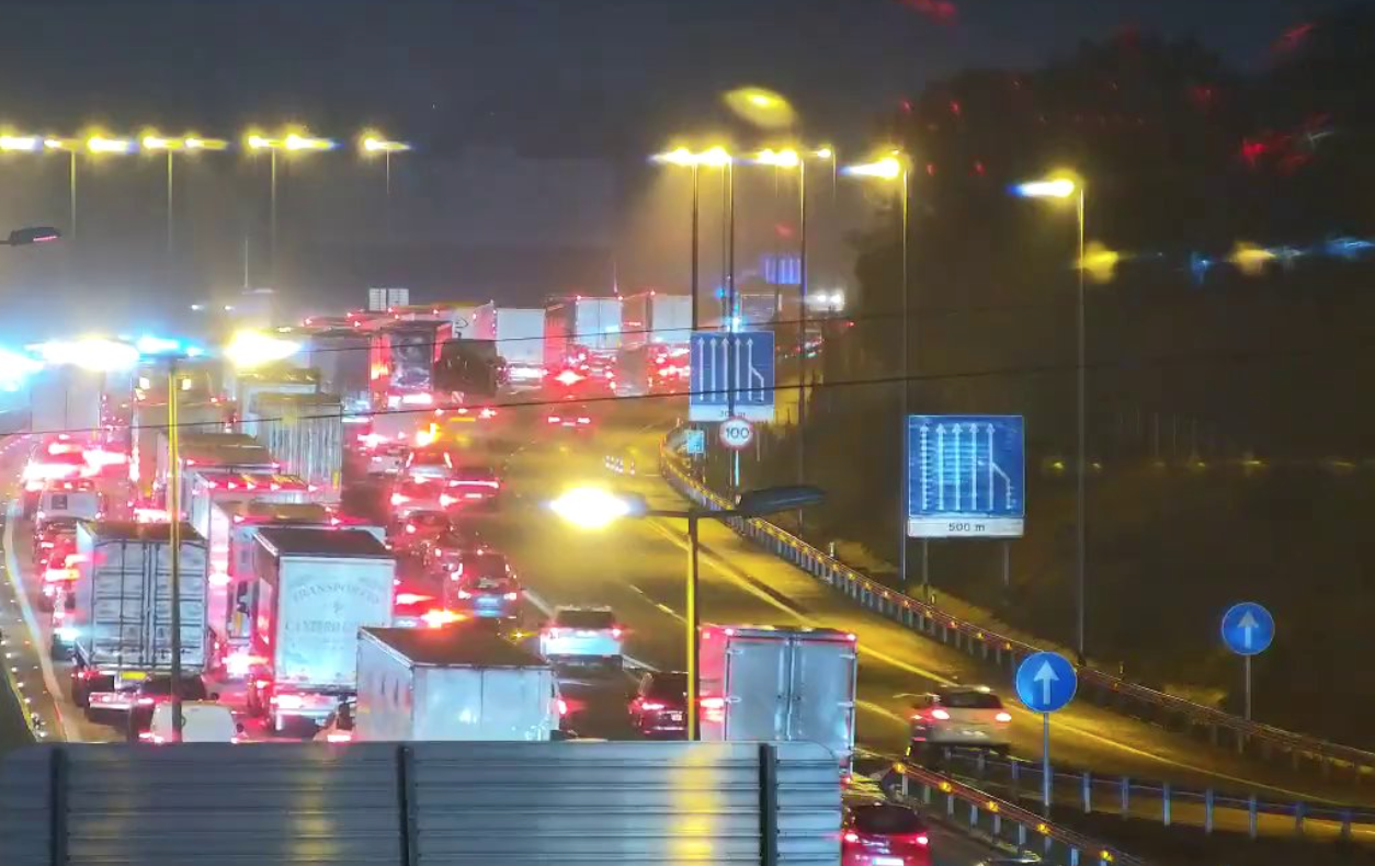 Imatge d'arxiu de congestió a l'AP-7. FOTO: Servei de trànsit