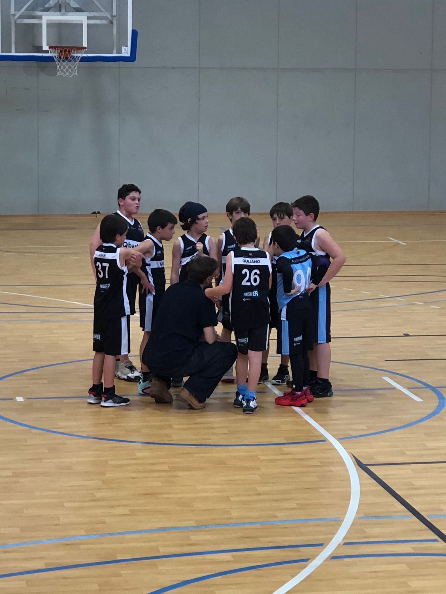 El Premini Negre del Qbasket va aconseguir una gran victòria contra el Parets per 47-65. FOTO: Qbasket Sant Cugat
