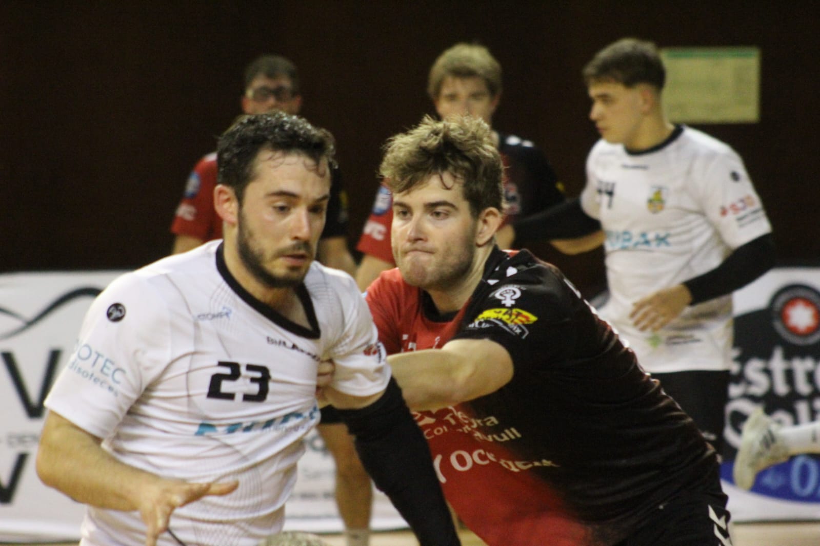 L'Handbol Sant Cugat guanya al Mubak BM La Roca. FOTO: Nielo Ballart