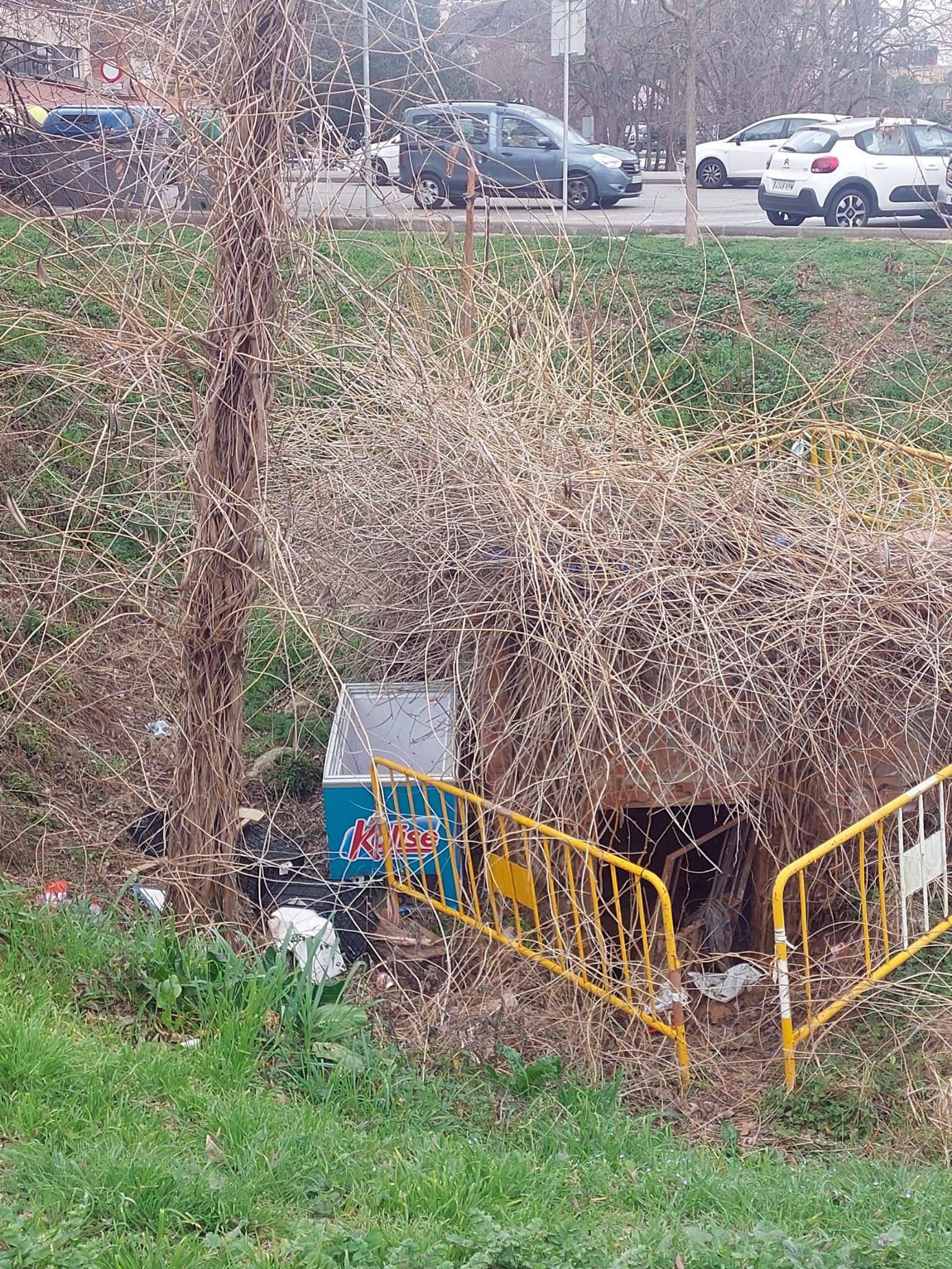 A més d'un perill, un abocador. FOTO: Maribel Arandía