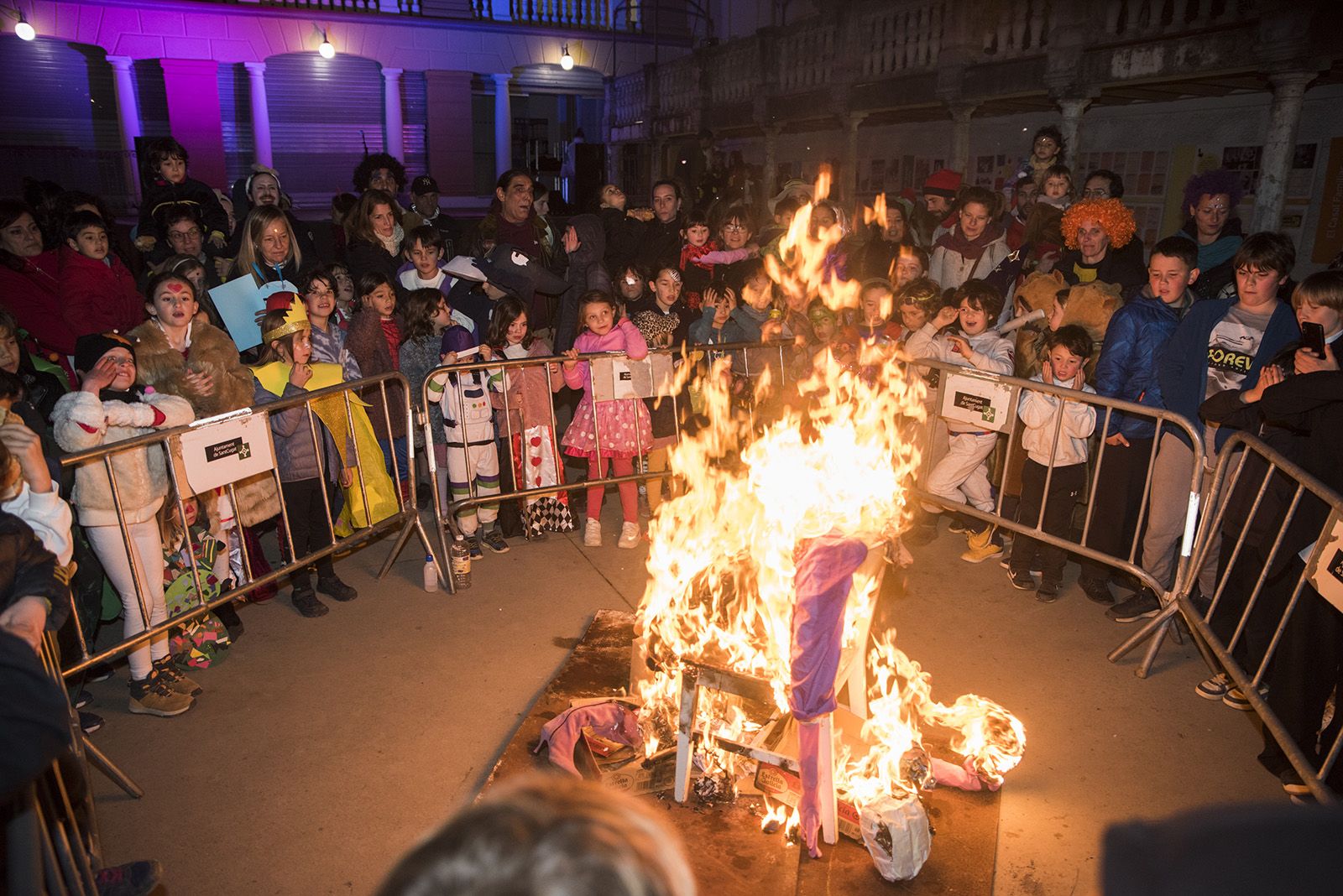 Crema del Carnestoltes de La Floresta. FOTO: Bernat Millet.