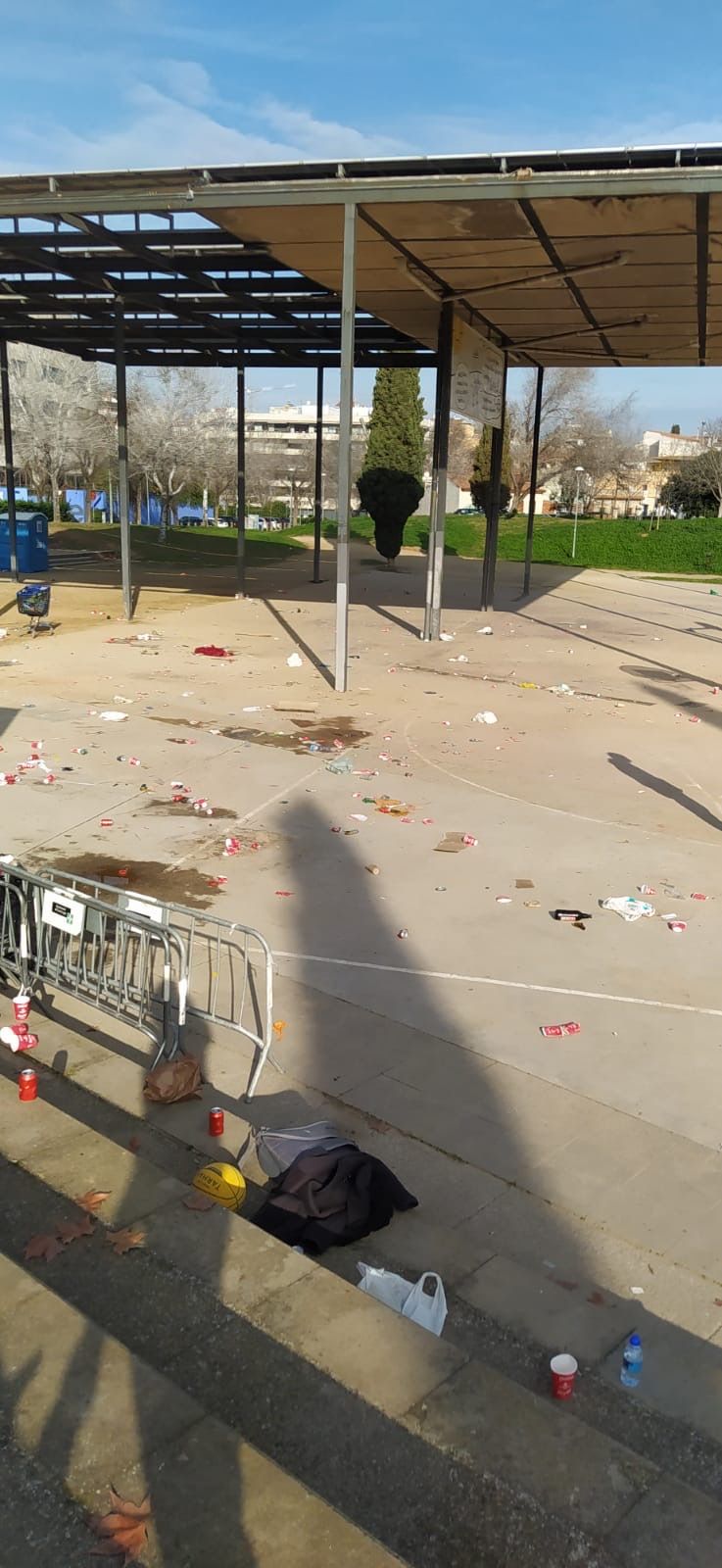 Massa sovint el civisme està de festa. FOTO: M Àngels Fernàndez