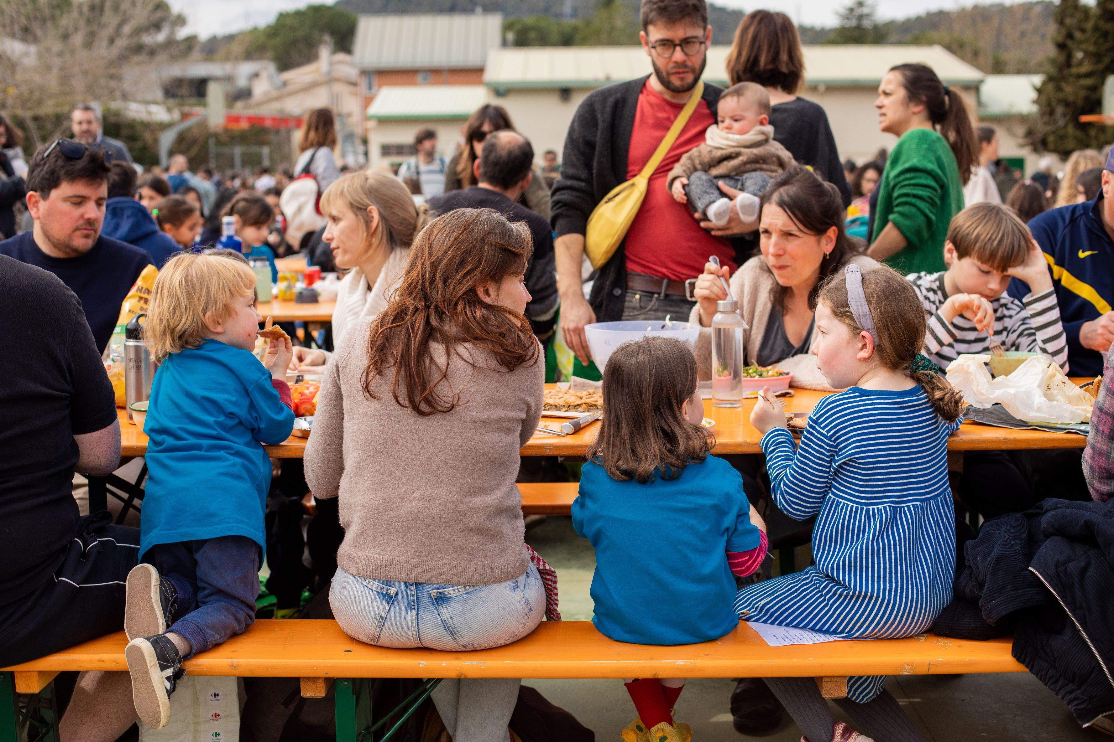 El dinar de carmanyola de l'escola Jaume Ferran i Clua. FOTO: Joana Arribas (TOT Sant Cugat)