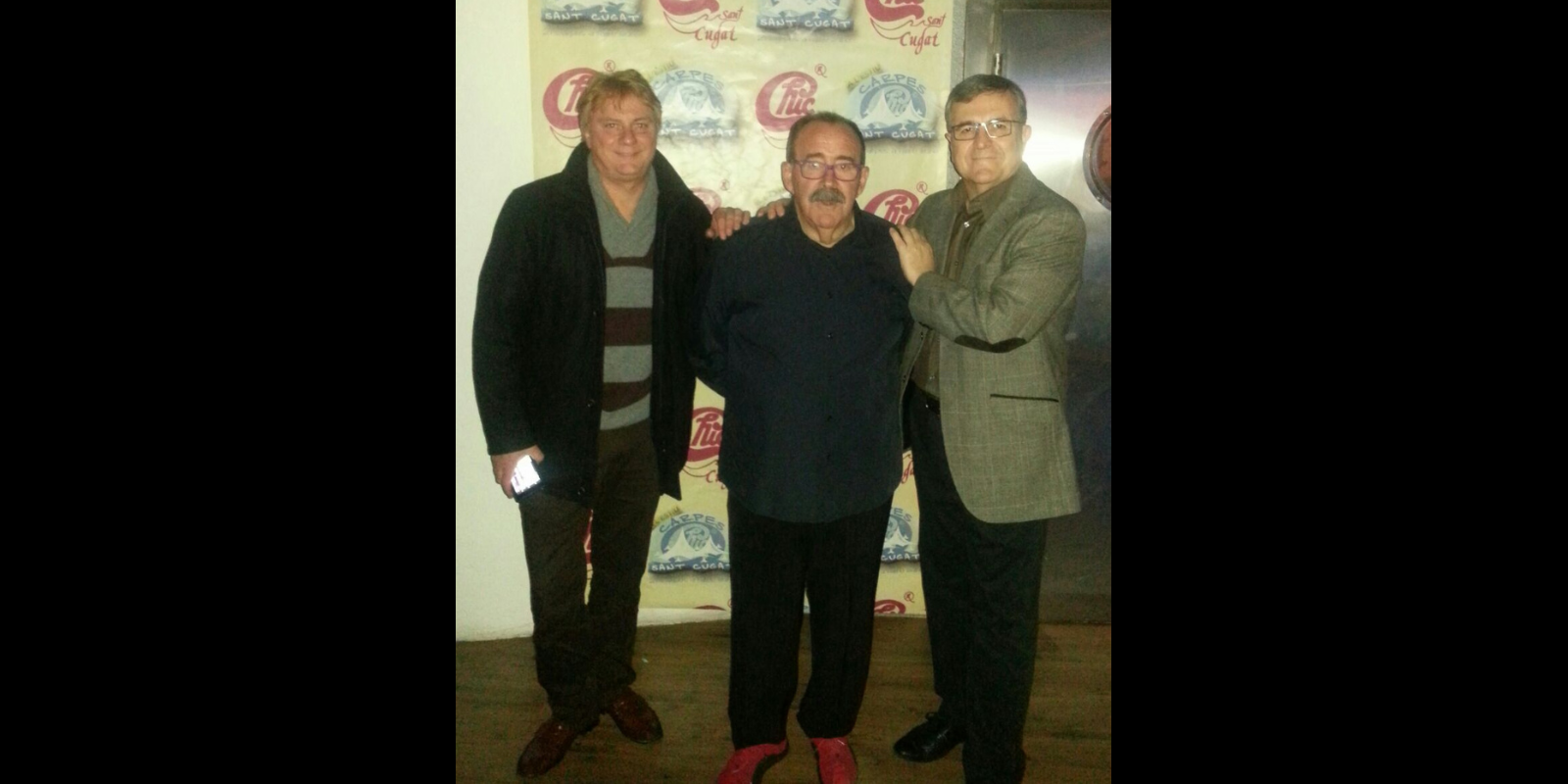 Andrés Ortega al centre acompanyat dels seus amics, Xavier Rosell (esquerra) i Manolo Garrido dreta. FOTO: Cedida (Xavier Rosell)
