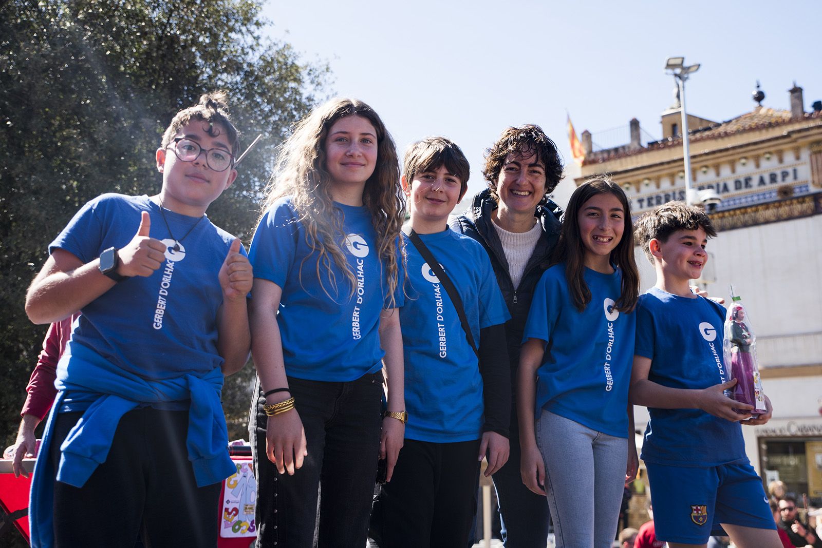 Entrega d'obsequis a les escoles. FOTO: Bernat Millet.