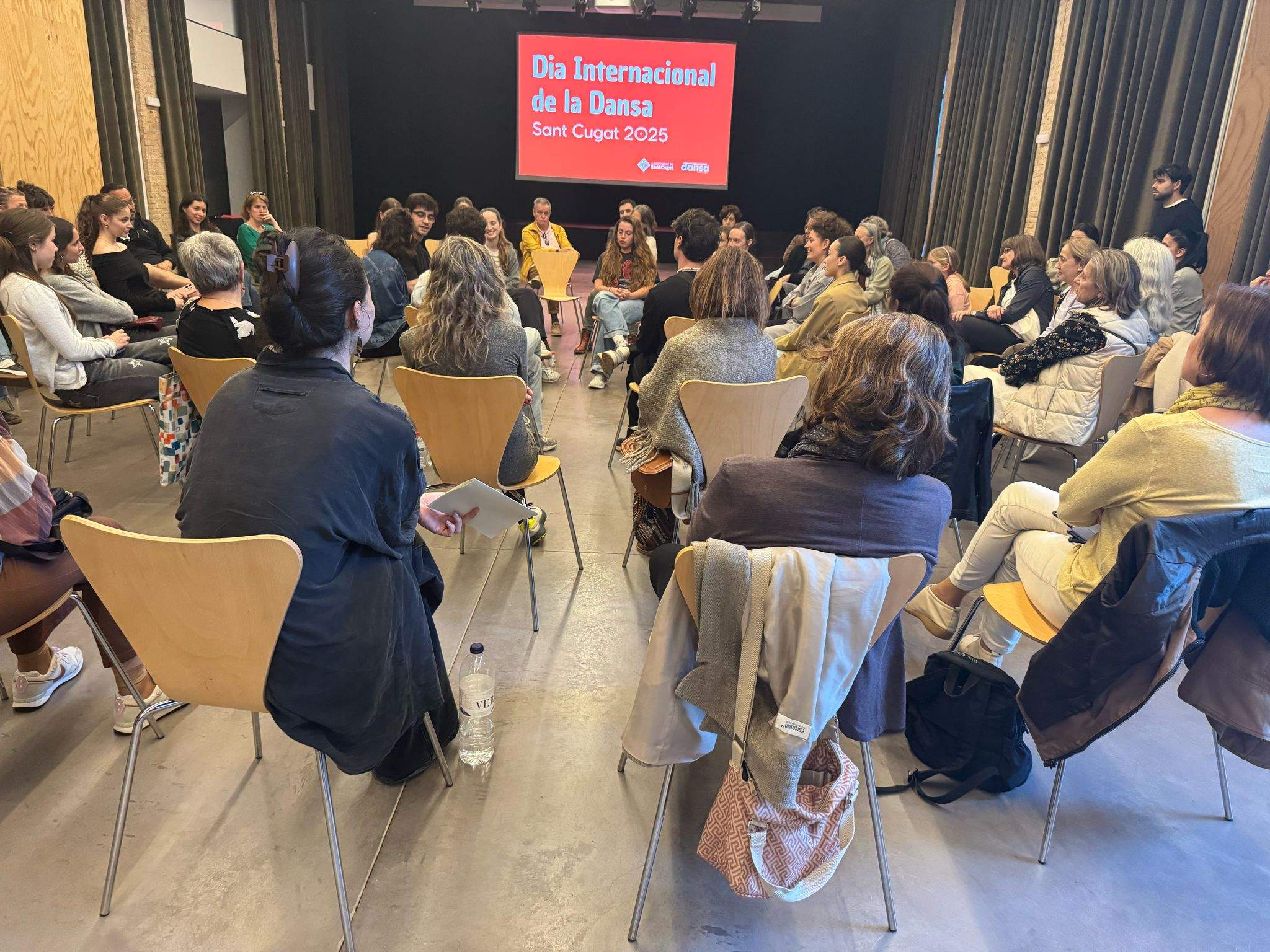 Acte de clausura del projecte 'Dansa als aparadors'. FOTO: TOT Sant Cugat