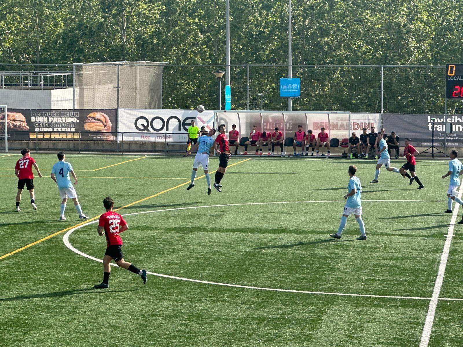El SantCu en un partit contra el Camarles. FOTO: Lluna Fabregat