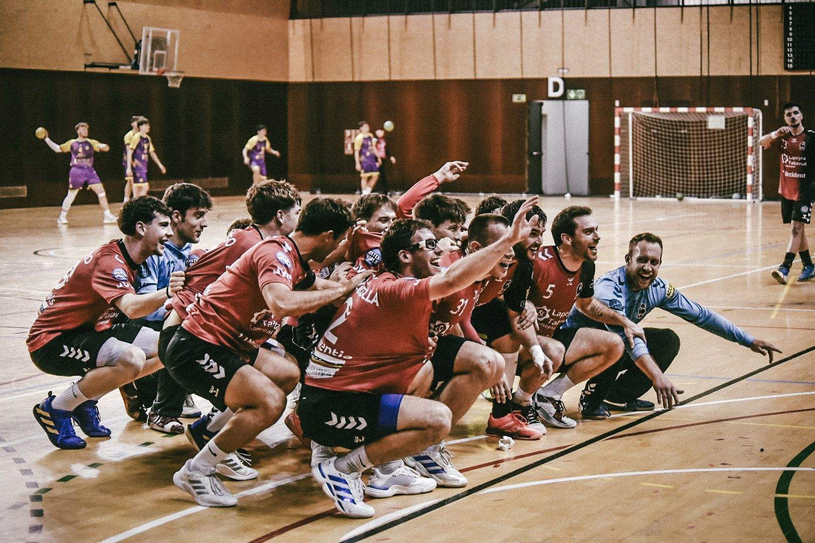 L'Handbol Sant Cugat va certificar el lideratge en la penúltima jornada de la competició. FOTO: Cedida
