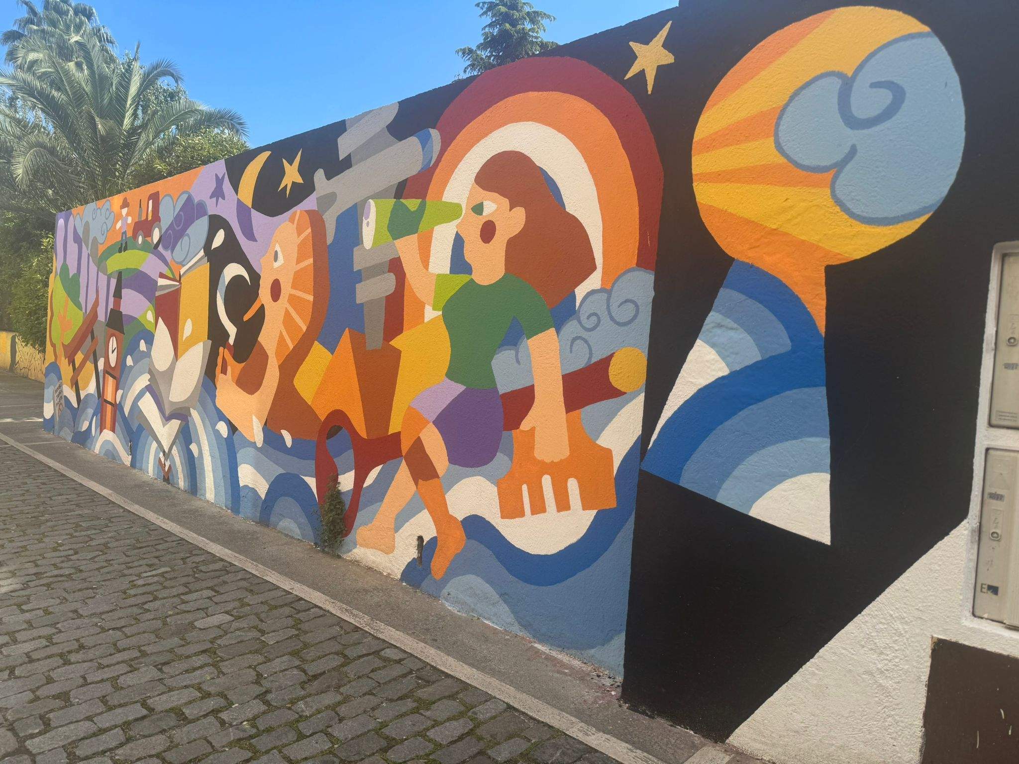 El nou Mural de Vida de la Llar d'Avis de la Parròquia. FOTO: TOT