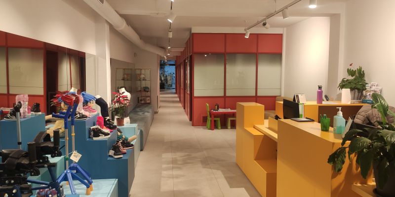 La nova botiga ha comptat amb l'assessorament de Catalonia Ceramic FOTO: Cedida