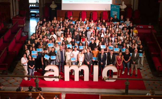 Estrella Bosch Capdeferro guanya el premi a la Millor Història AMIC-Ficcions 2025. FOTO: Cedida