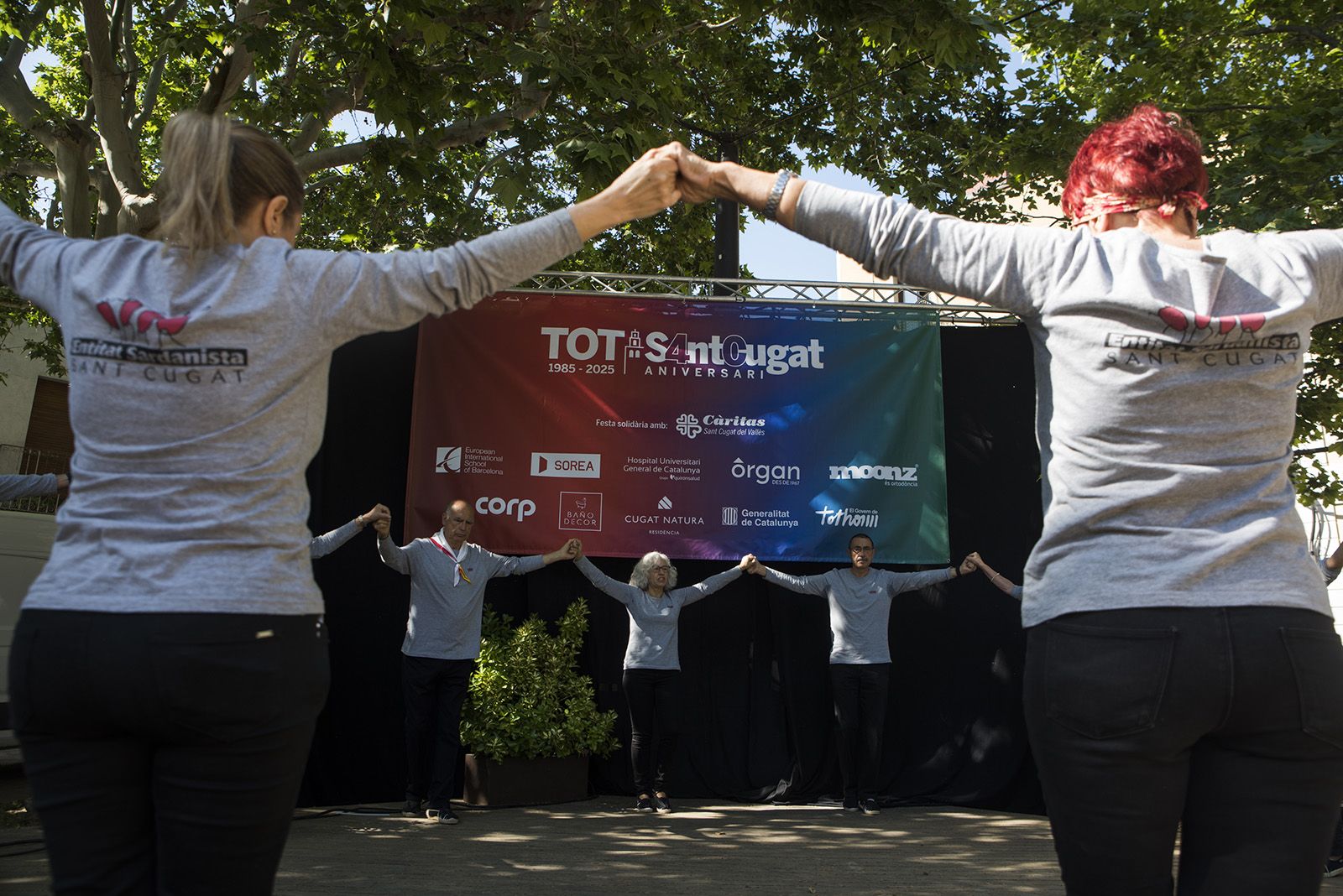 L'Entitat Sardanista de Sant Cugat. FOTO: Bernat Millet.