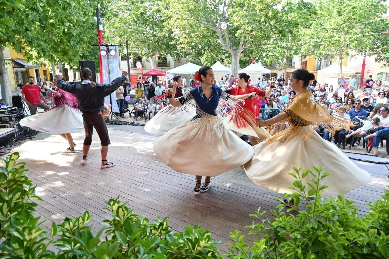 Actuació del Grup Mediterrània . FOTO: Carmelo Jimenez 