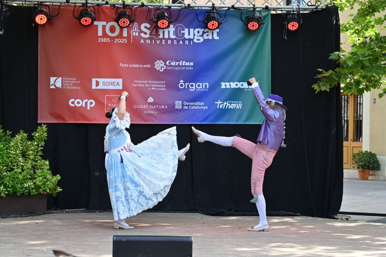 Actuació del Grup Mediterrania . FOTO: Carmelo Jimenez 