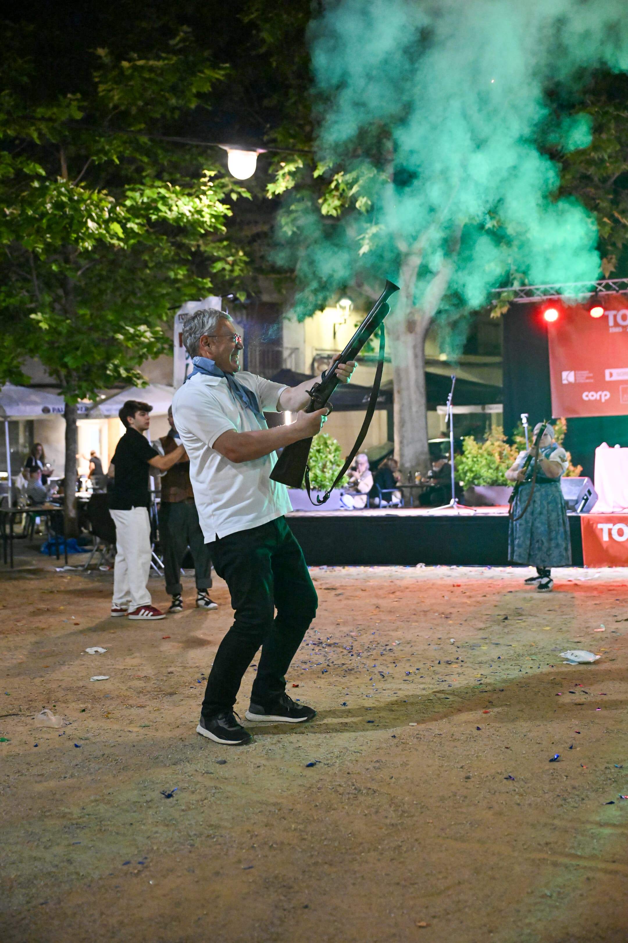 Final de festa amb Trabucaires  FOTO: Albert Canalejo 