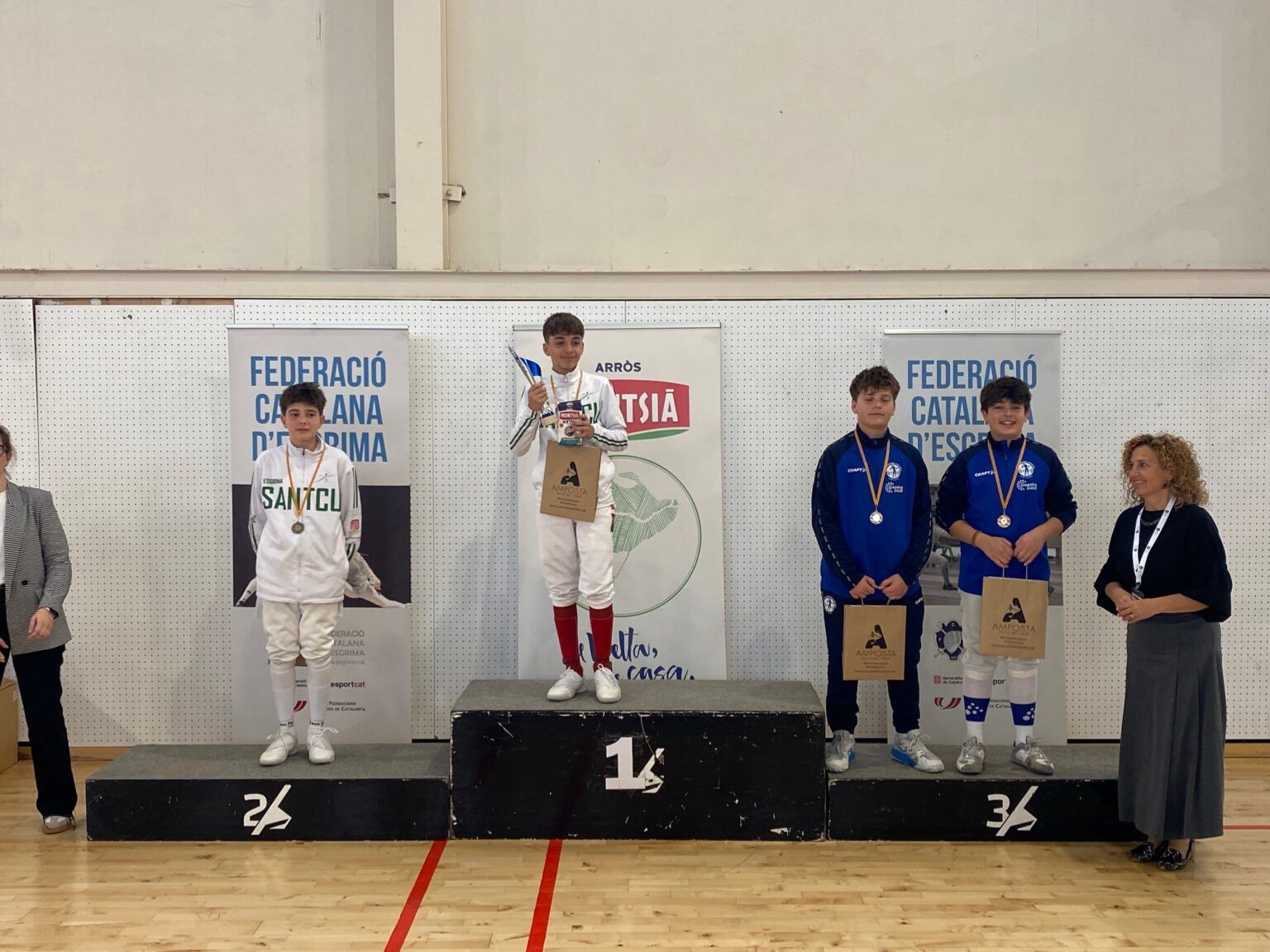 El podi de la categoria M13 masculina, amb Álvaro Molina a la part més alta del calaix i Pablo Soriano en la segona posició. FOTO: Cedida