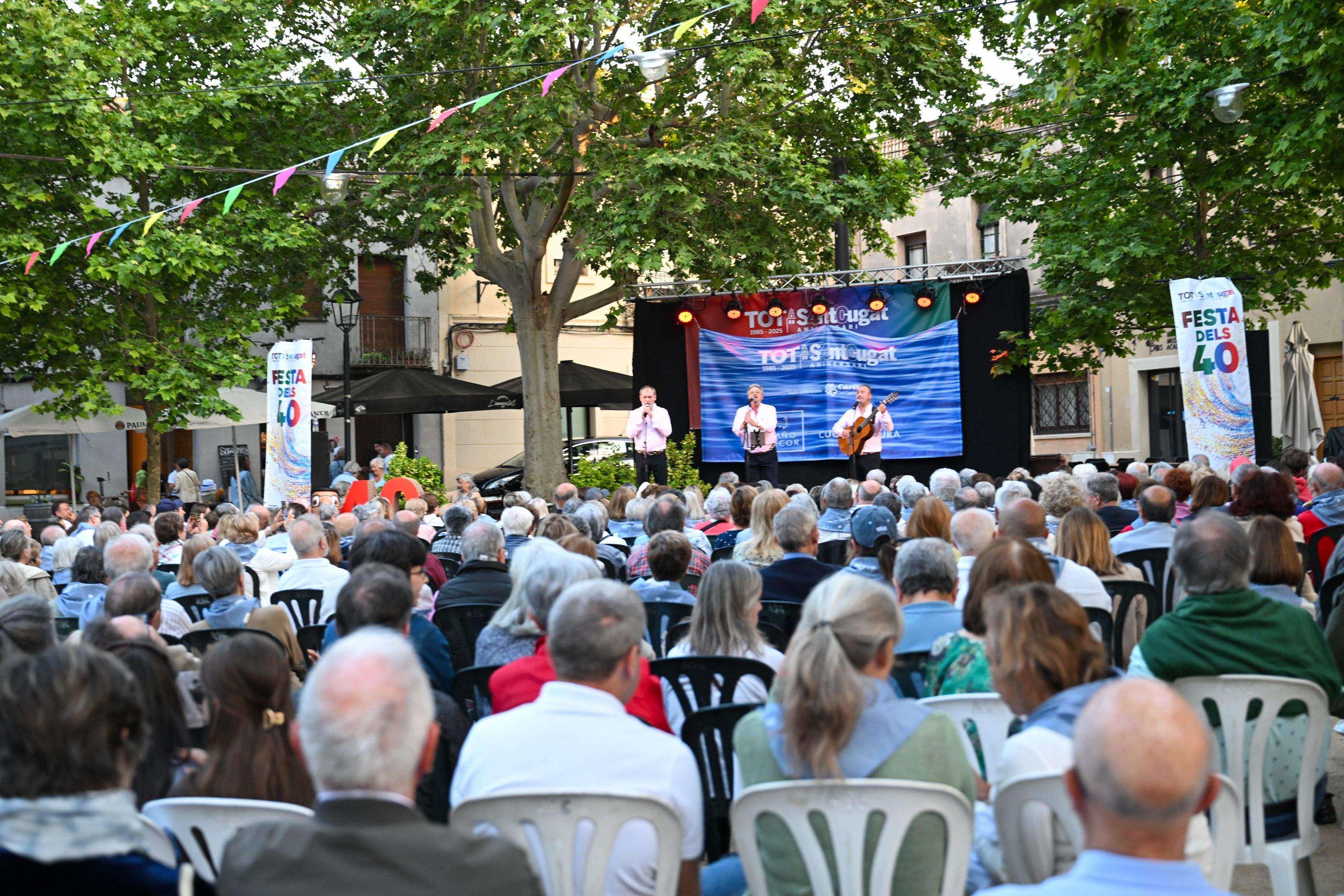Havaneres a la Festa del TOT Sant Cugat FOTO: Albert Canalejo