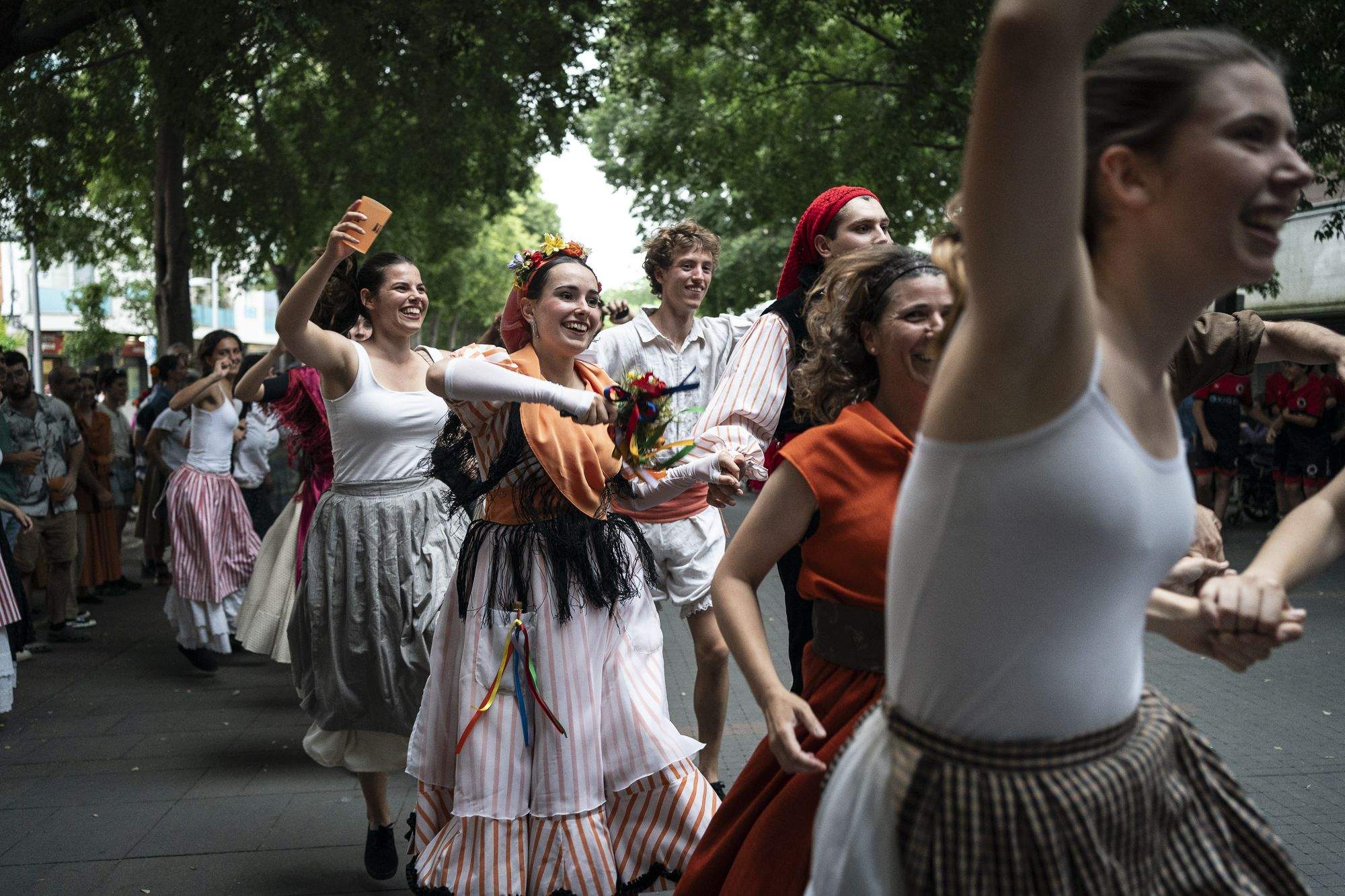 Corres Esbarts i Jota del 50è aniversari de l'Esbart Sant Cugat. FOTO: Mireia Comas
