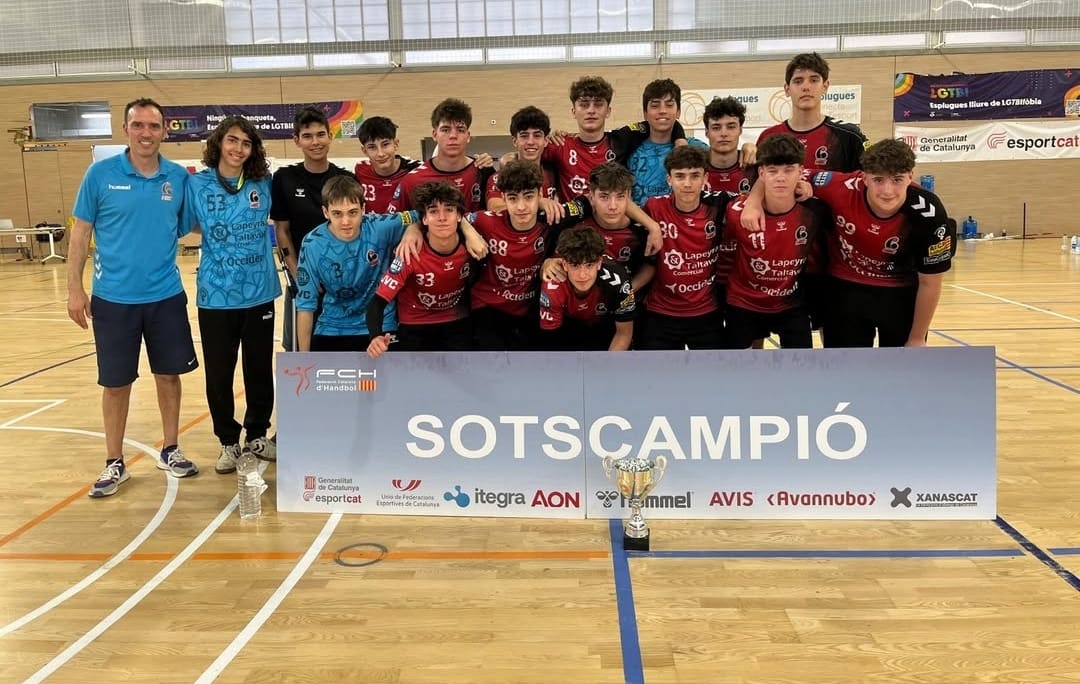 El cadet masculí de l'Handbol Sant Cugat va jugar la final de la Copa Catalana davant el Bm. Granollers. FOTO: Cedida