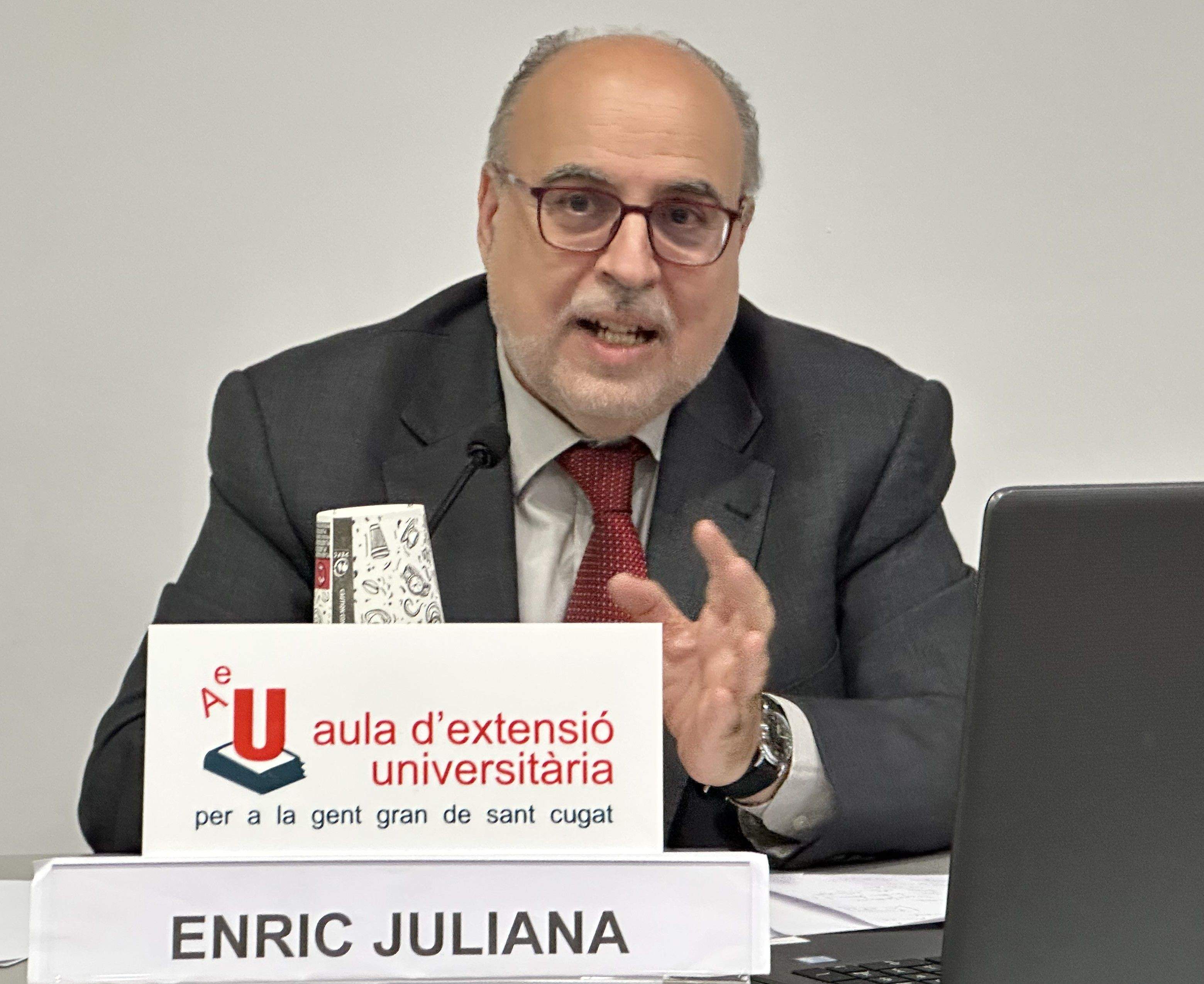 Enric Juliana. FOTO: Aula d'Extensió Universitària