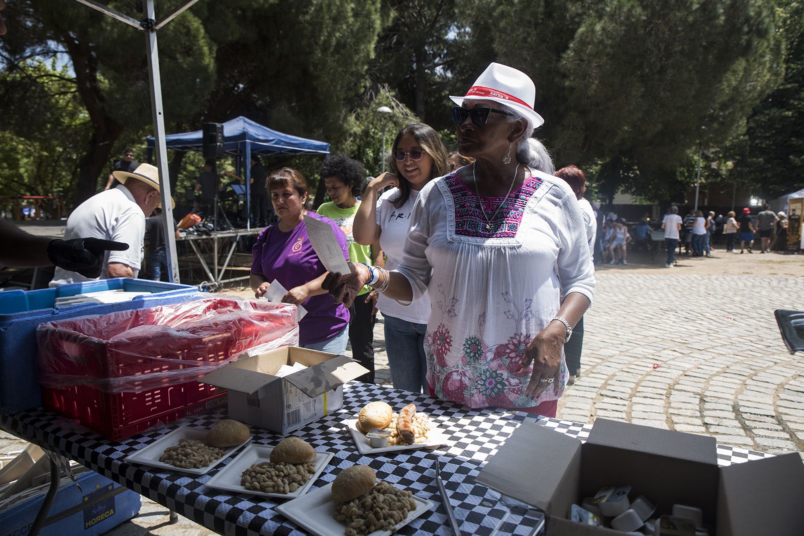 Dinar popular. FOTO: Bernat Millet