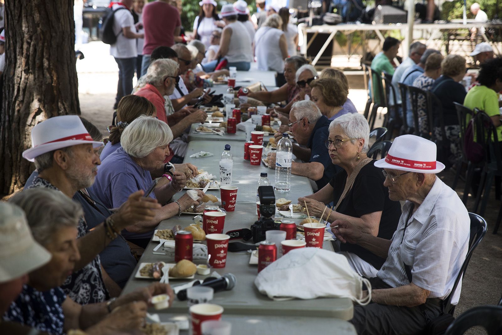 Dinar popular. FOTO: Bernat Millet