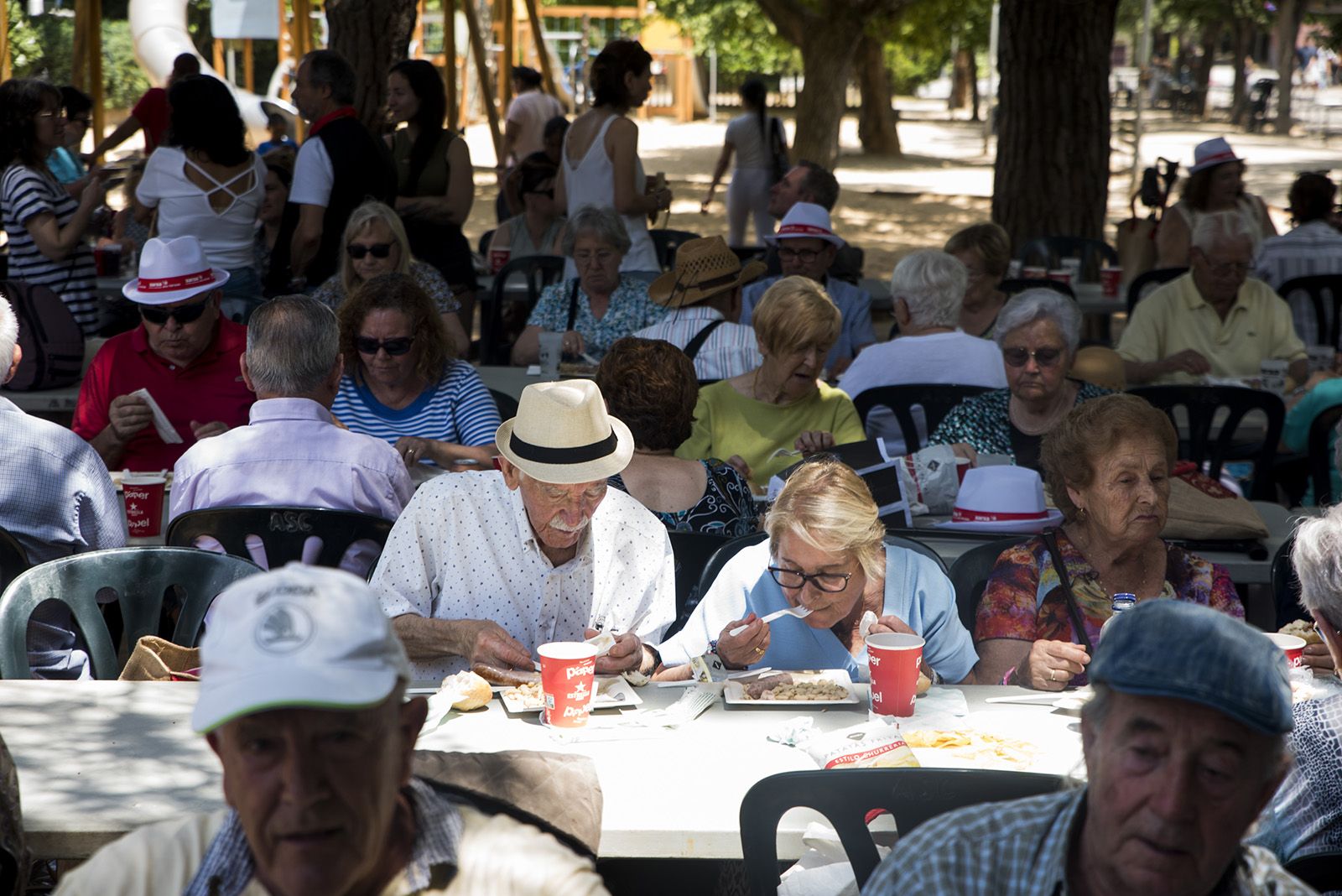 Dinar popular. FOTO: Bernat Millet
