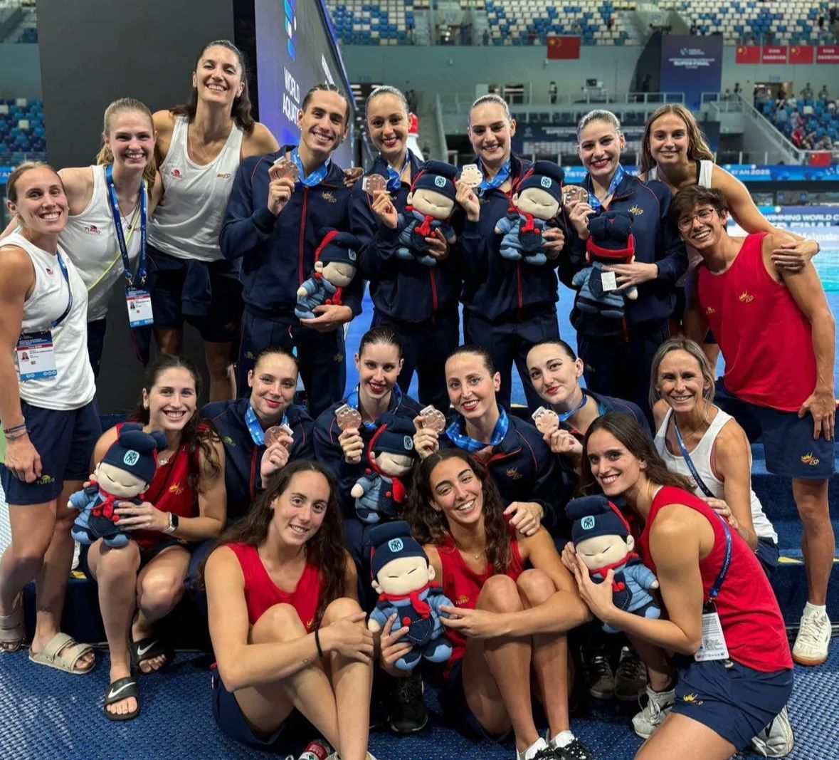 Dues plates i un bronze per a Paula Ramírez a la Supercopa del Món. FOTO: @nataciocat