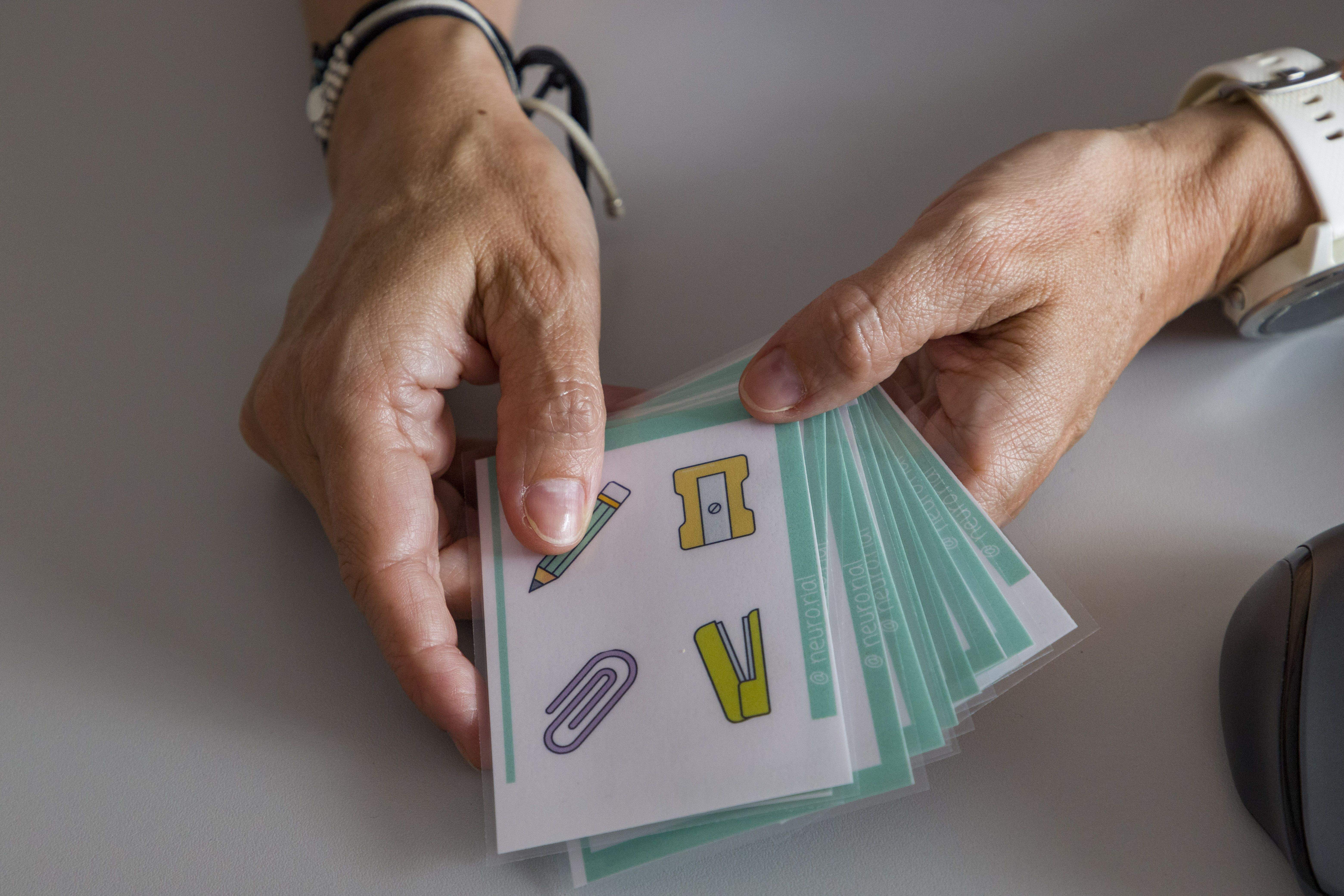 L’apràxia del llenguatge és un trastorn neurològic que afecta la capacitat de planificar i executar els moviments que produeixen sons del llenguatge. FOTO: Cedida