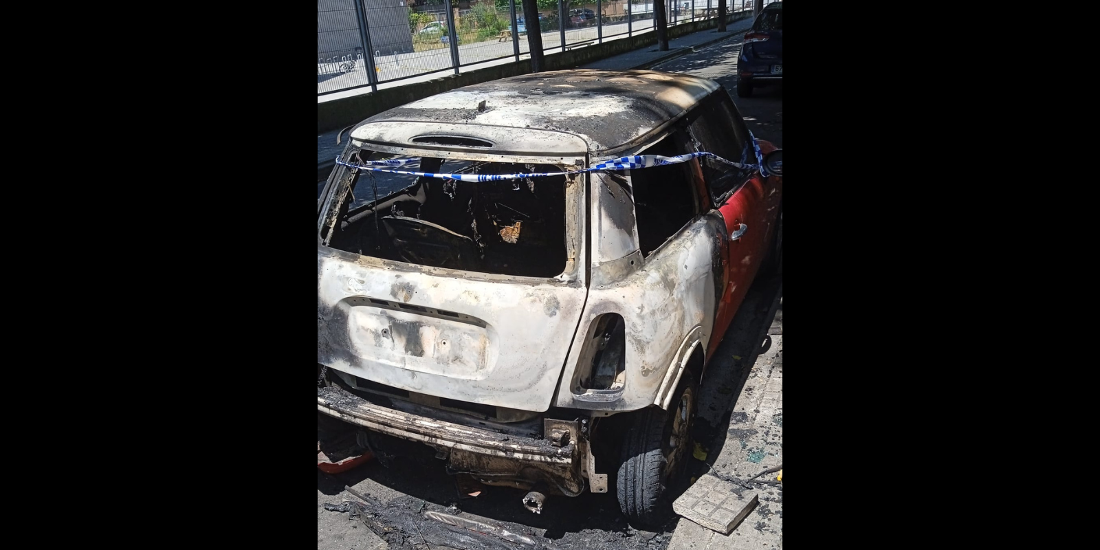 Cotxe cremat. FOTO: Cedida