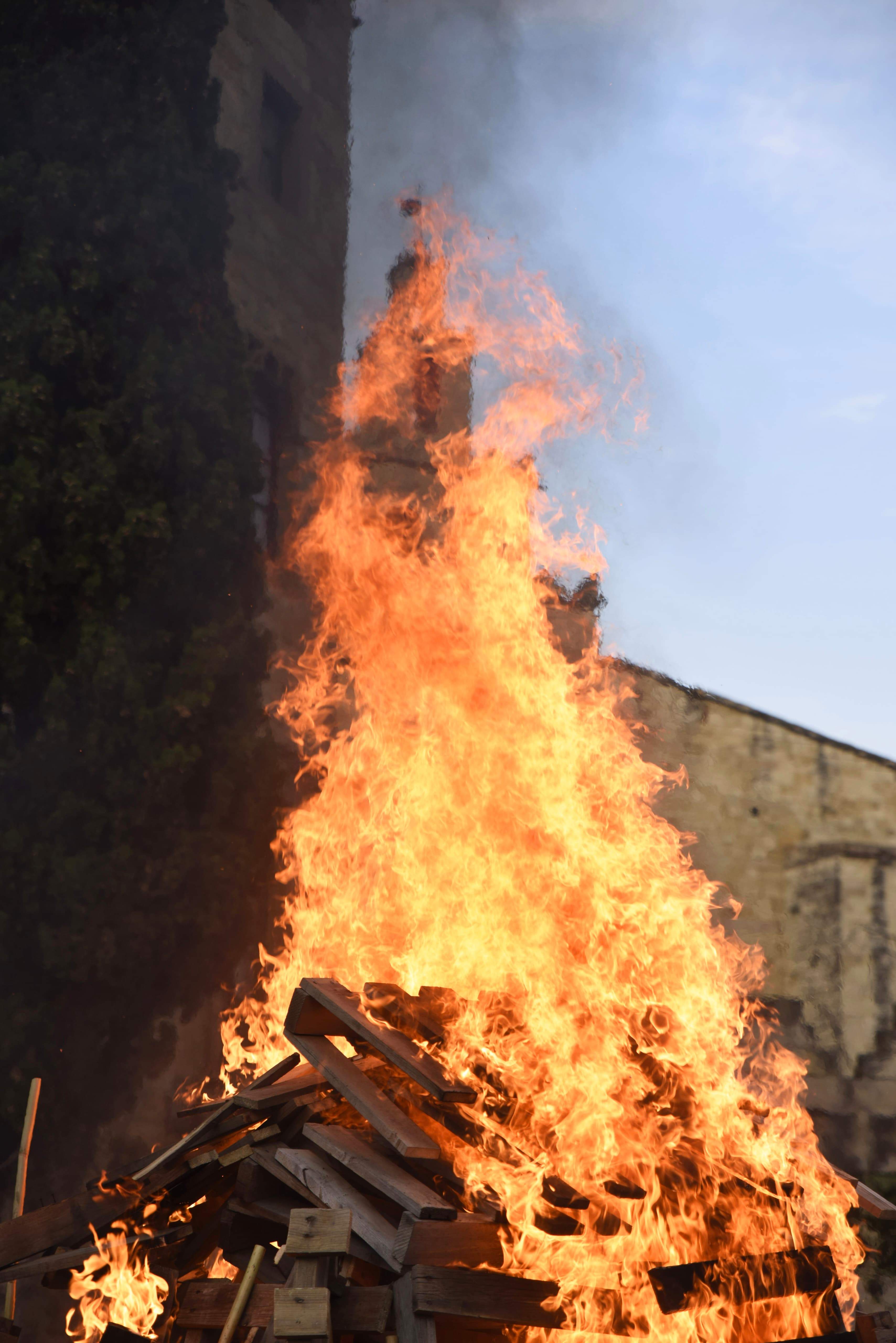 Encesa de la Flama del Canigó. Foto: Bernat Millet