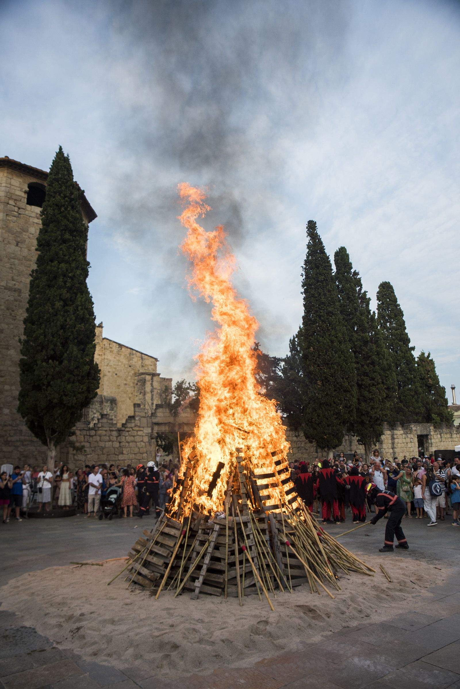 Encesa de la Flama del Canigó. Foto: Bernat Millet