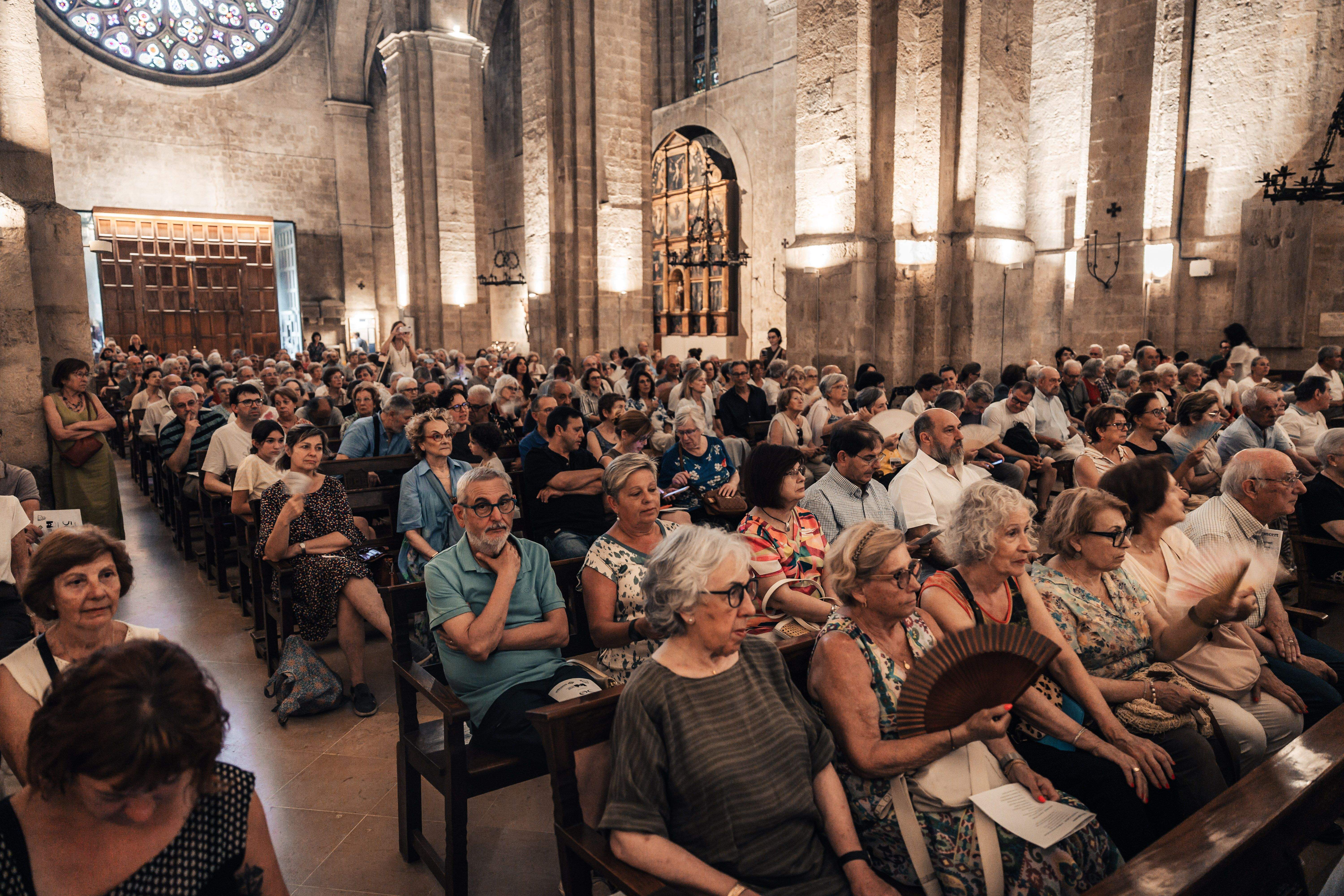 Concert del 50è aniversari de la Coral Sant Cugat del Club Muntanyenc. FOTO: Arnau Padilla  (TOT Sant Cugat)