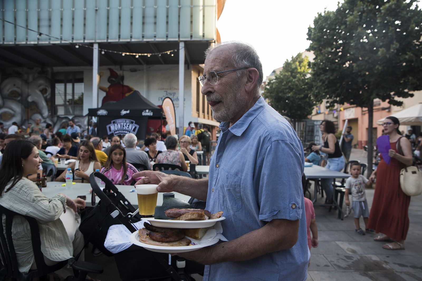 Botifarrada popular. FOTO: Bernat Millet  (TOT Sant Cugat)