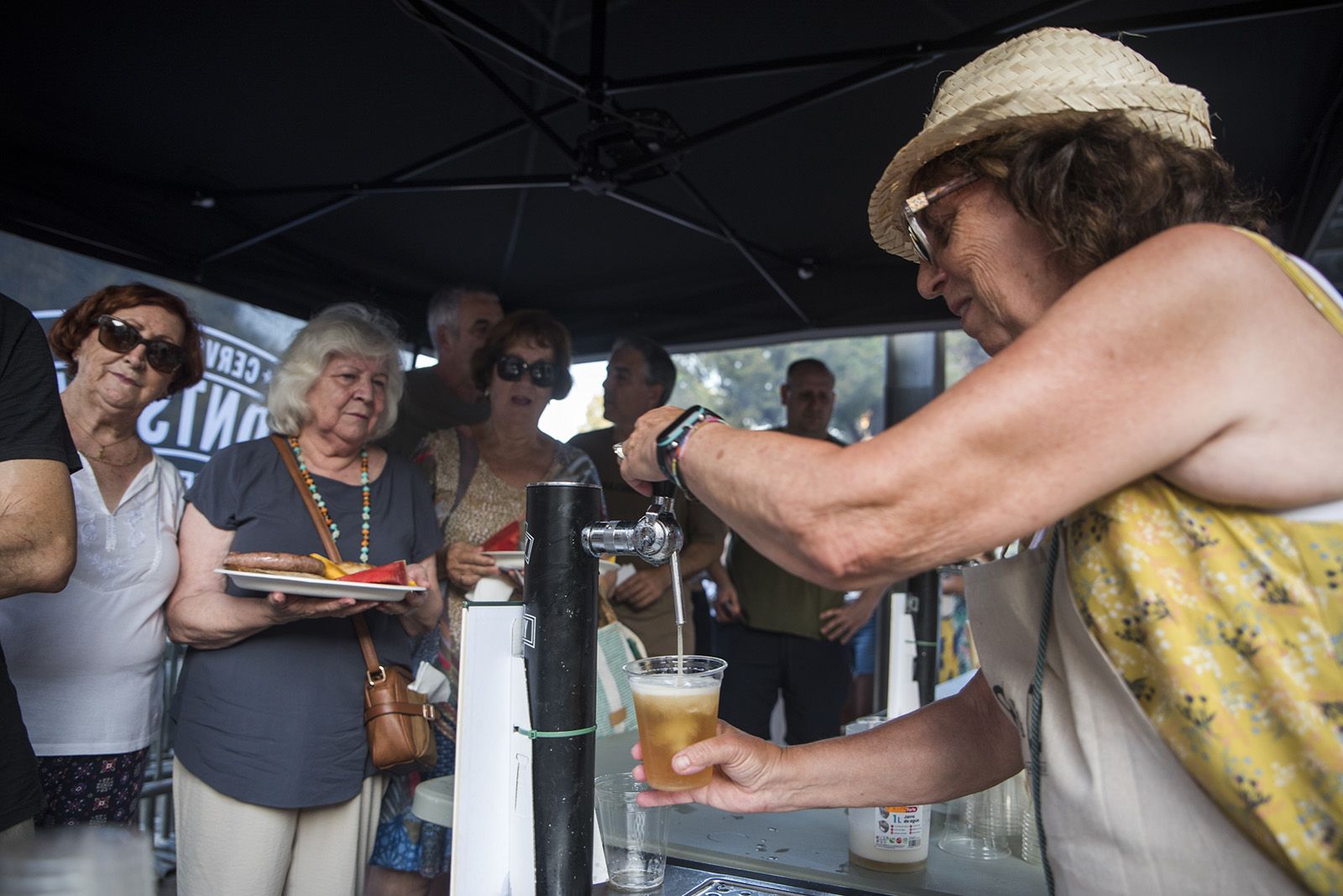 Botifarrada popular. FOTO: Bernat Millet  (TOT Sant Cugat)