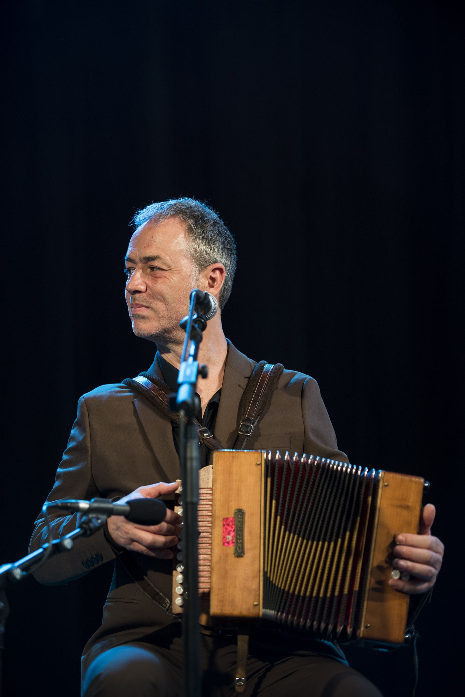 Anna Roig i Carles Belda. FOTO: Bernat Millet  (TOT Sant Cugat)