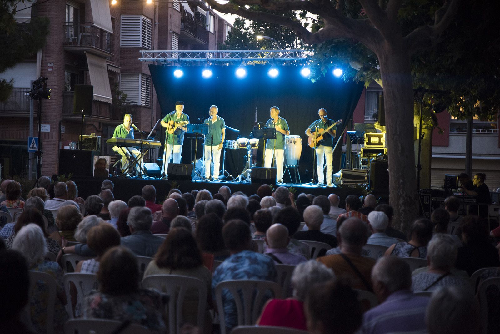 Havaneres amb Els nois de l'Eixada. FOTO: Bernat Millet  (TOT Sant Cugat)