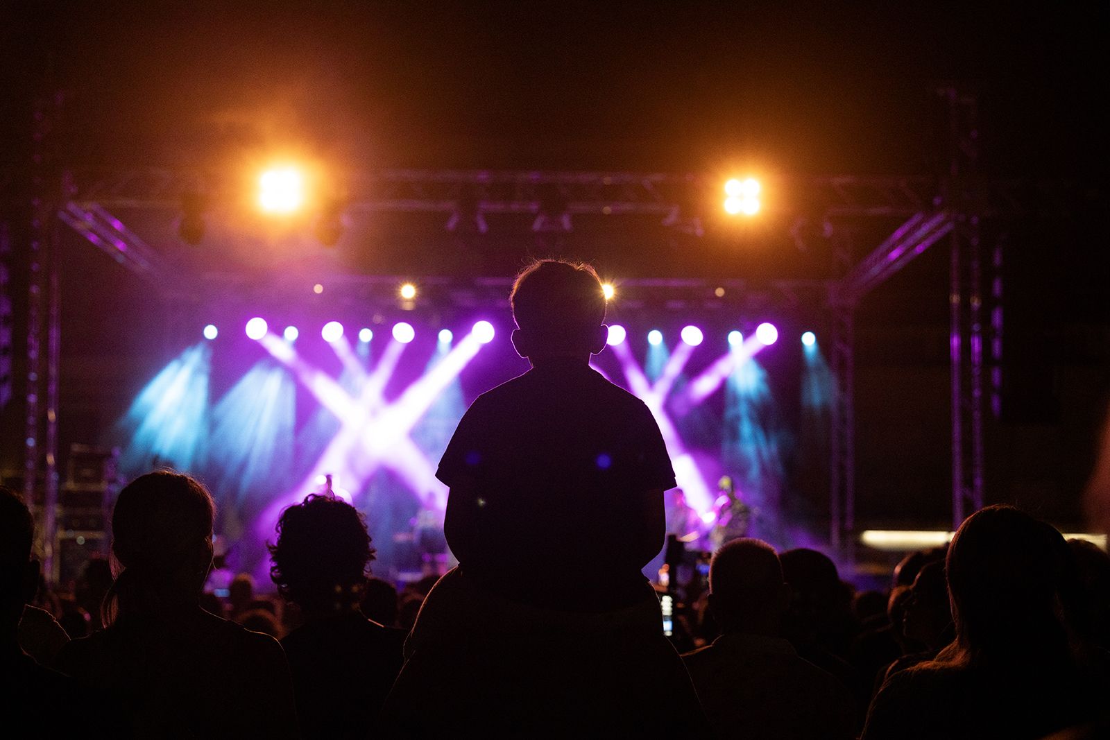Karaoke amb De Mortimers FOTO: Victòria Rovira (TOT Sant Cugat)