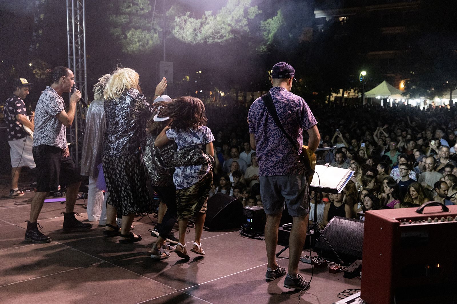 Karaoke amb De Mortimers FOTO: Victòria Rovira (TOT Sant Cugat)