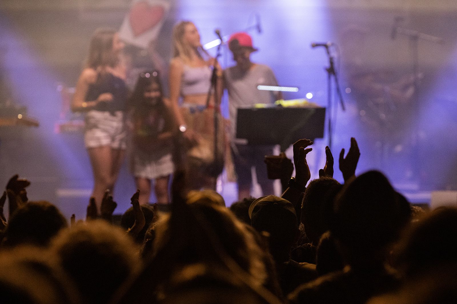 Karaoke amb De Mortimers FOTO: Victòria Rovira (TOT Sant Cugat)