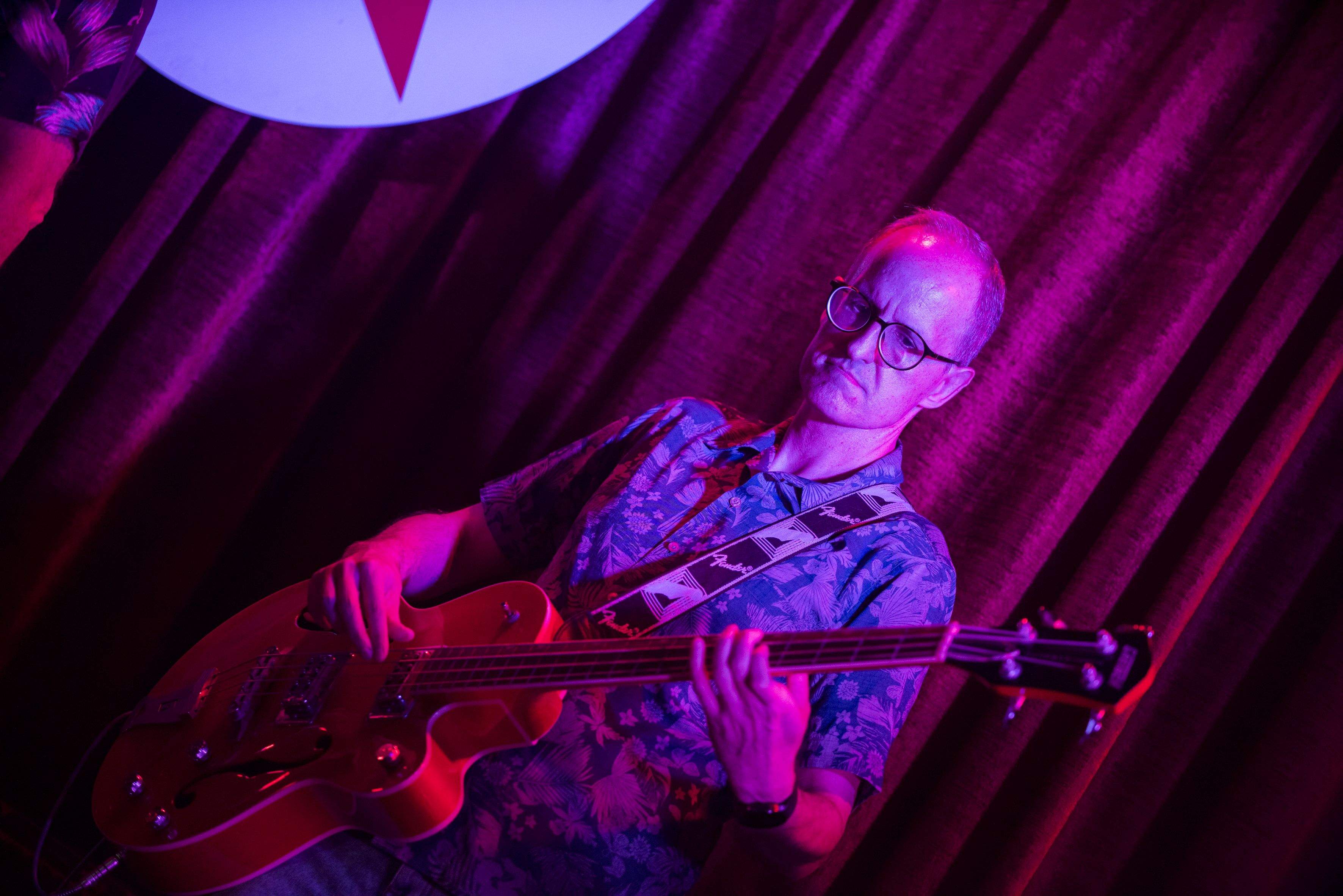 Incombustibles cafe belgrado 24