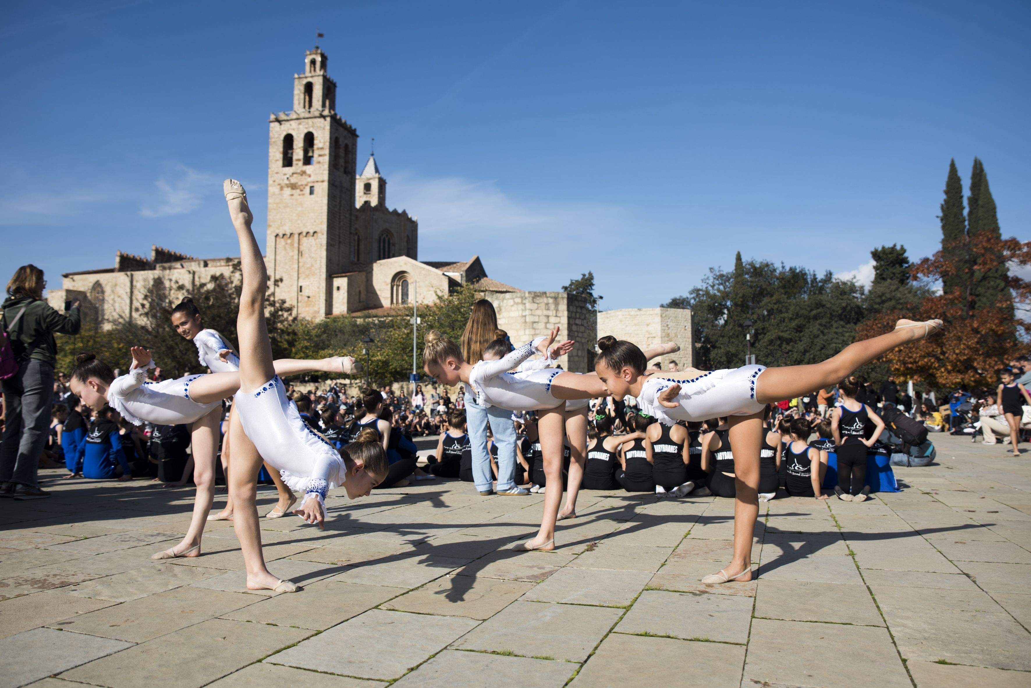 Exhibició de Gimnàstica Rítmica I Estètica de la Festa de Tardor 2024. FOTO: Bernat Millet
