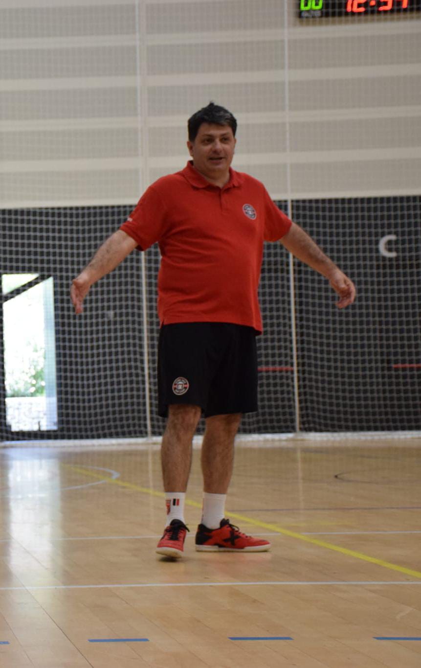 Manel Muñoz continuarà al capdavant del femení del Sant Cugat Futbol Sala un any més. FOTO: Cedida