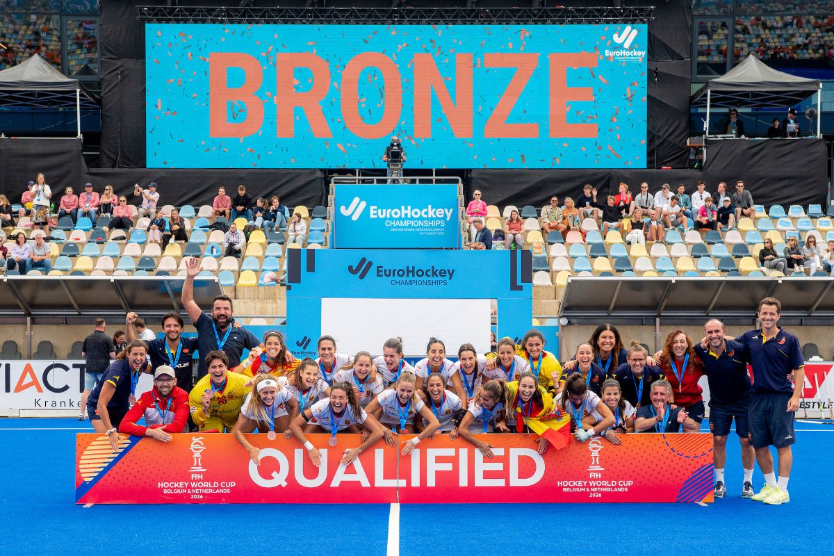 La selecció espanyola, amb segell santcugatenc, bronze a l'europeu d'hoquei herba FOTO: Federació Espanyola d'Hoquei